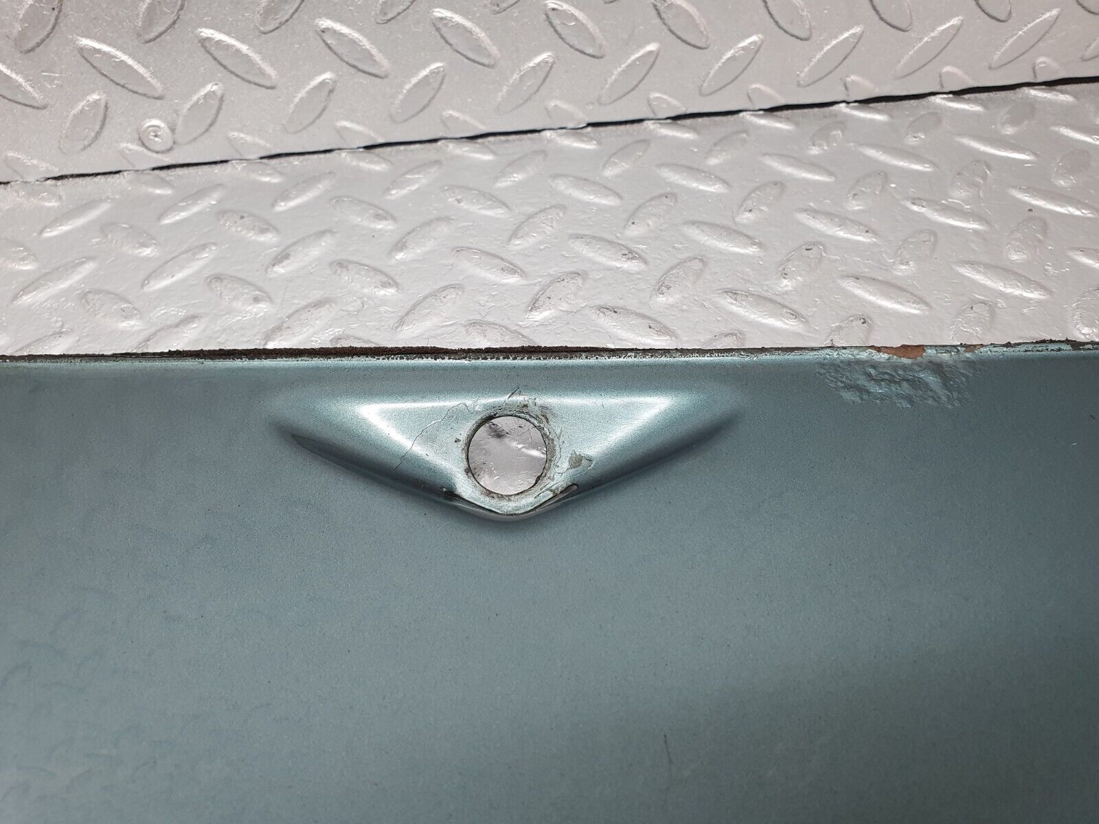 43900 Mercedes-Benz C123 230CE Coupe Wiper Motor Assembly Cover Access Panel