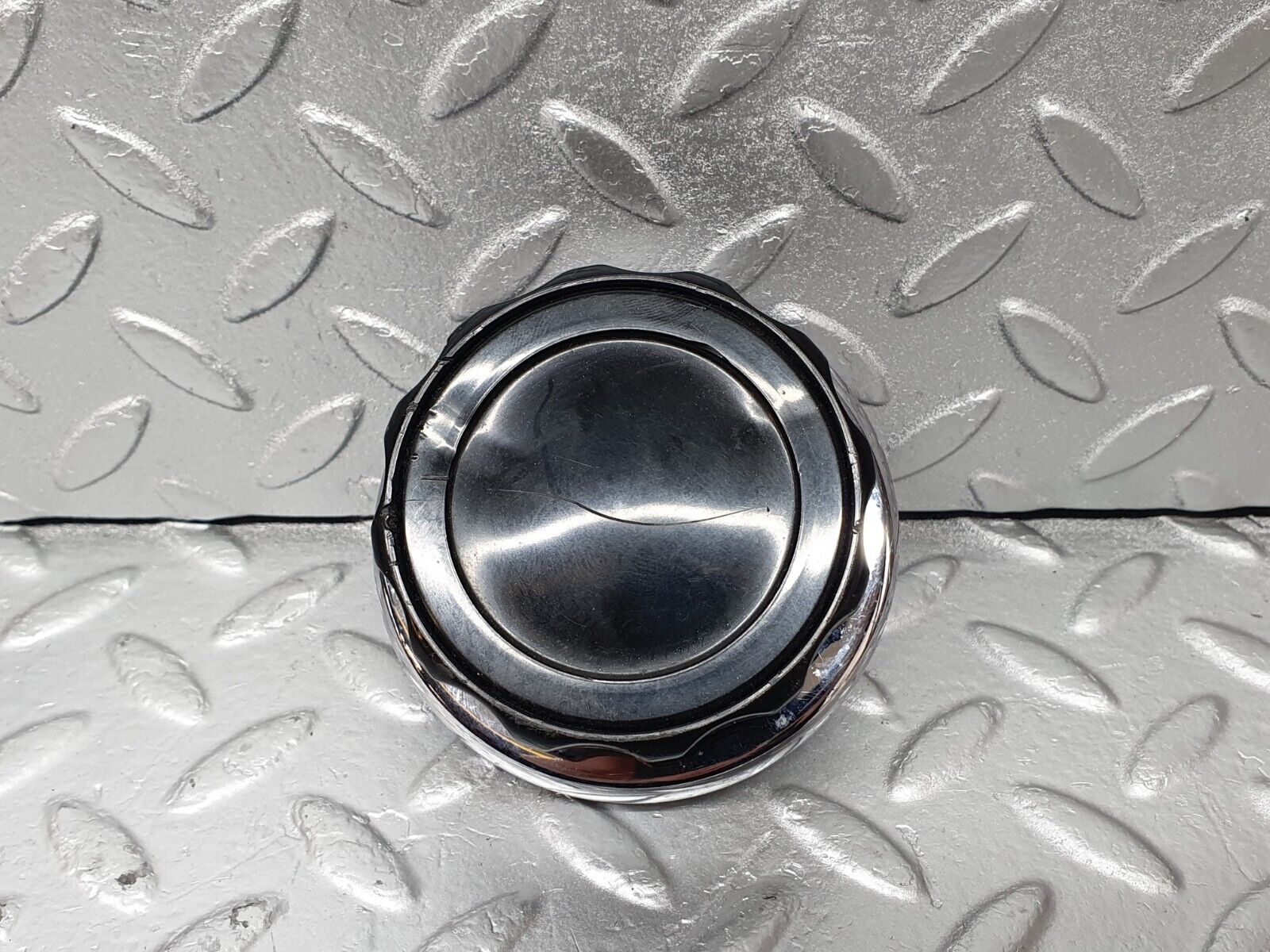 43002 Mercedes-Benz W108 280SE Seat Backrest Recline Handle Knob