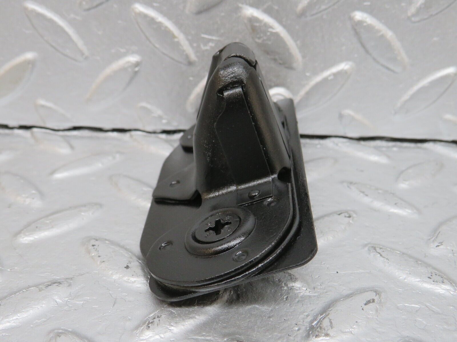 40087 Mercedes-Benz R107 350SL Trunk Lock Latch