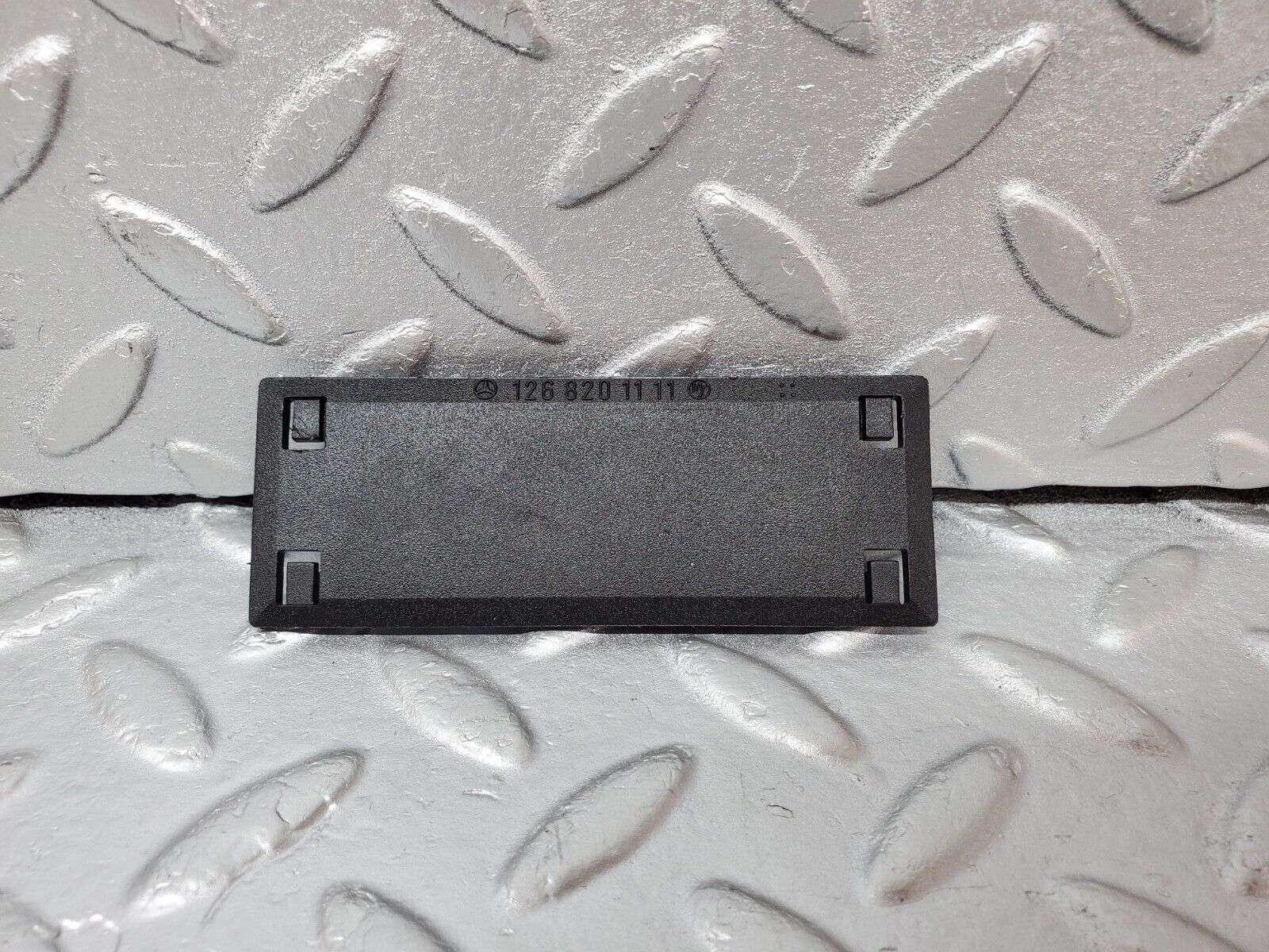 45312 Mercedes-Benz R129 300SL Coupe Windscreen Washer Nozzle Connector 1268201111