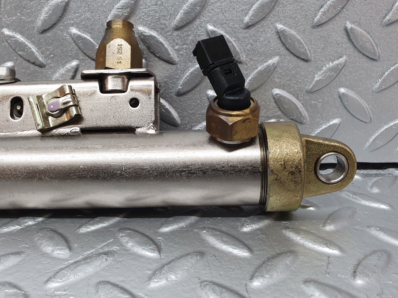 42151 Mercedes-Benz R129 320SL Coupe Roll Bar Hydraulic Cylinder Left 1298600335