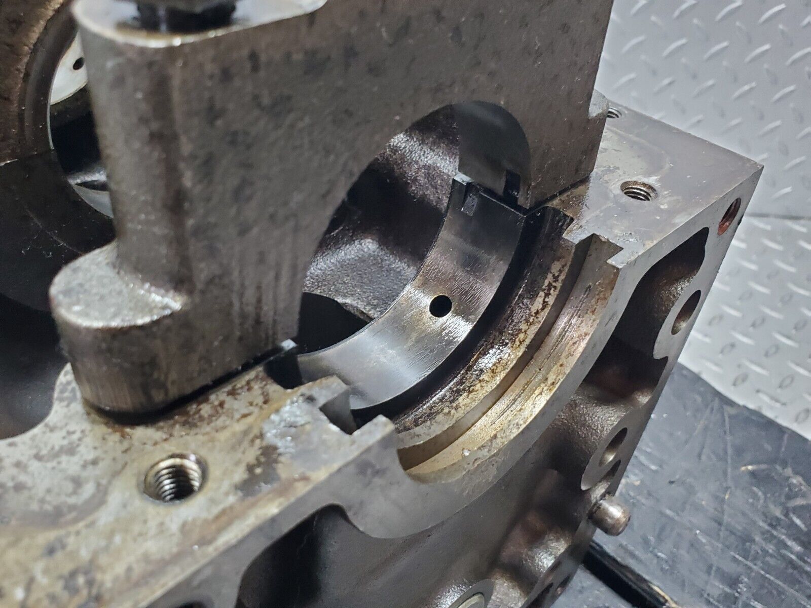 45460 Mercedes-Benz 280E M110.988 Engine Block 1100111101