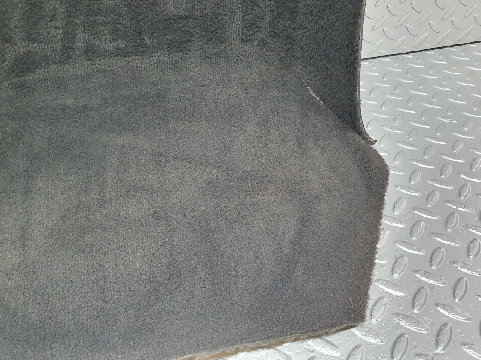 41761 Mercedes-Benz W202 C200 Front Left Floor Carpet