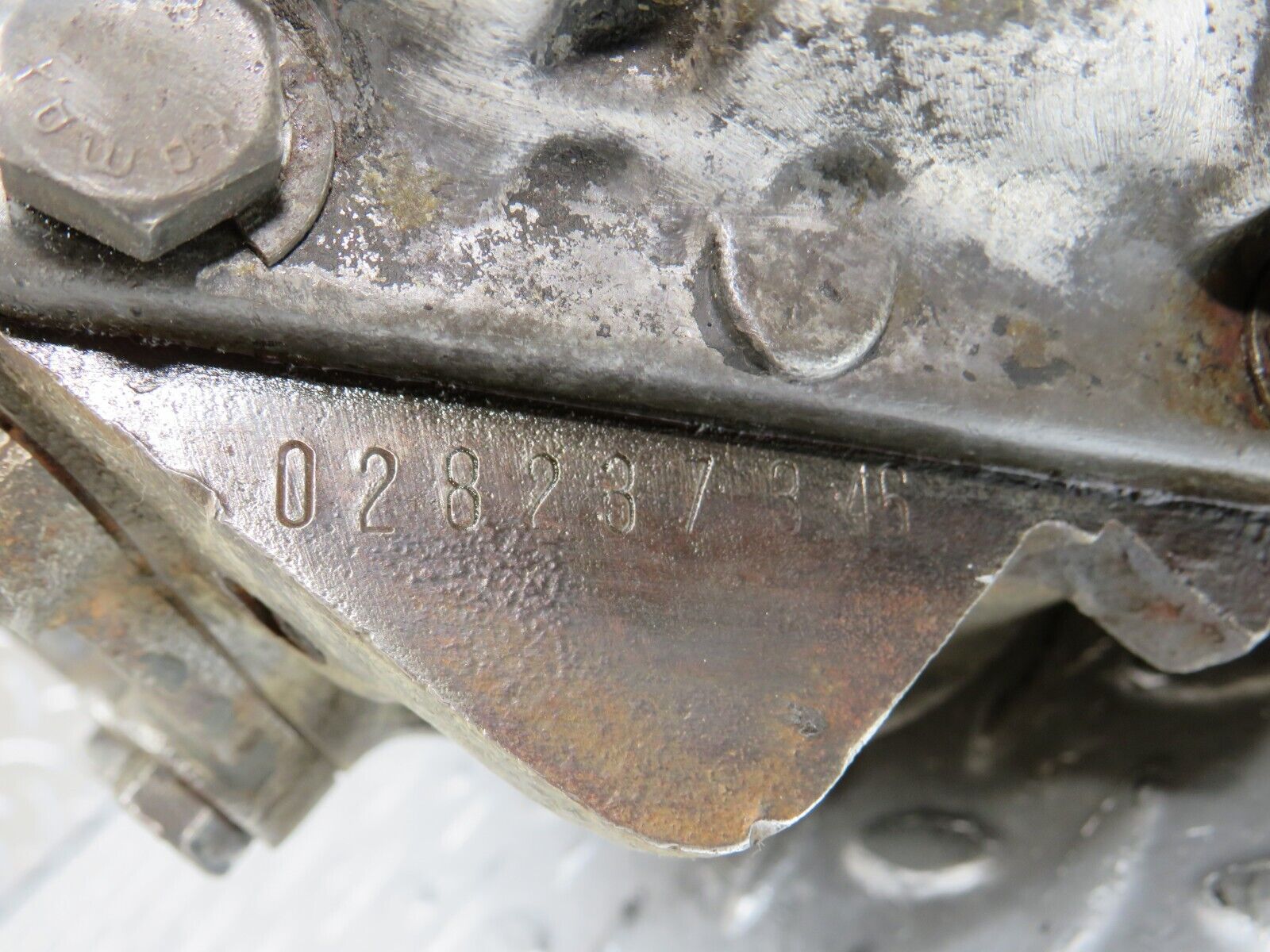 33021 Mercedes-Benz C107 R107 350 V8 Rear Differential Ratio 3.46 1163510401