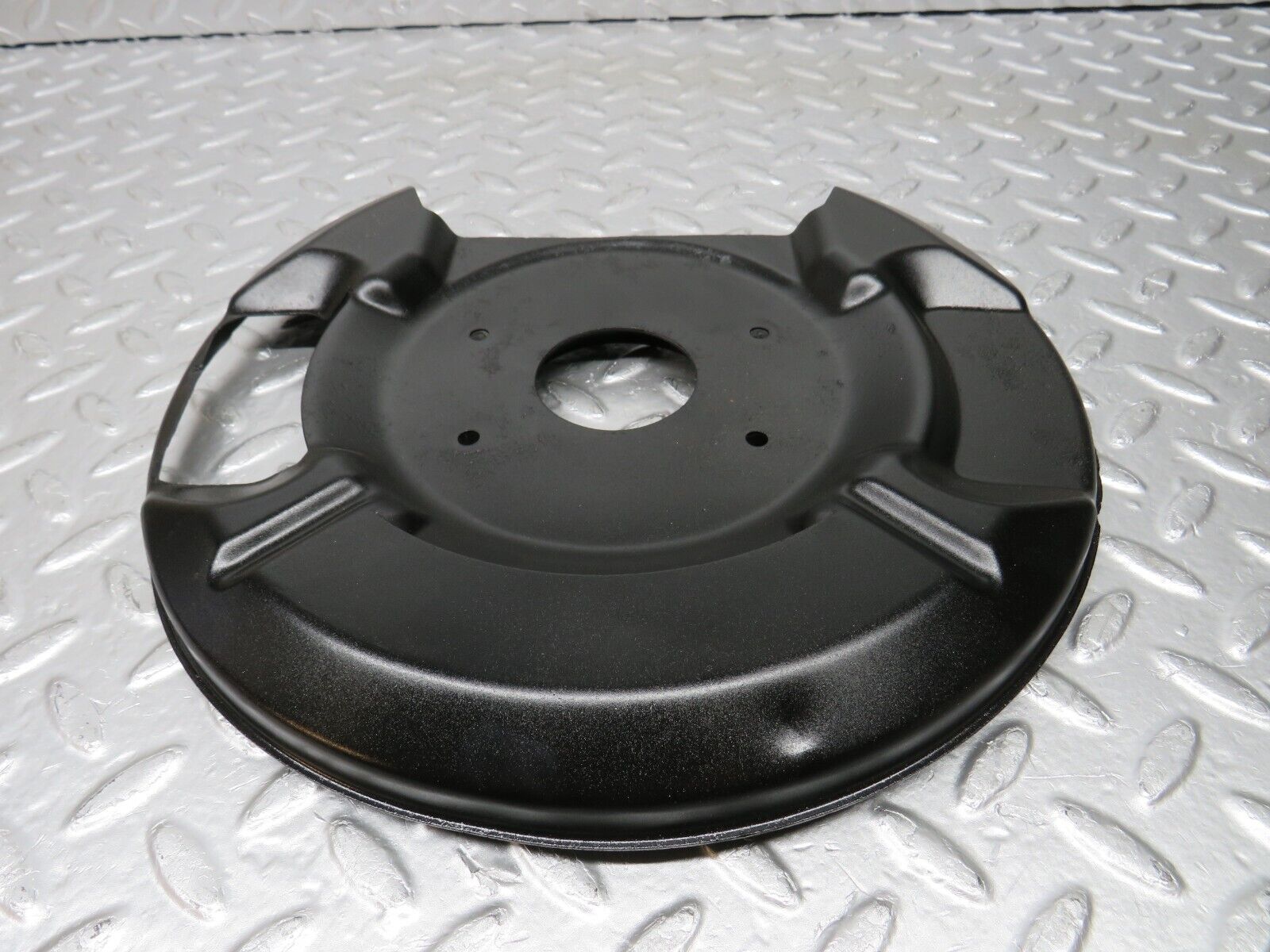 33011 Mercedes-Benz C107 R107 350 V8 Front Right Brake Disc Protection Plate