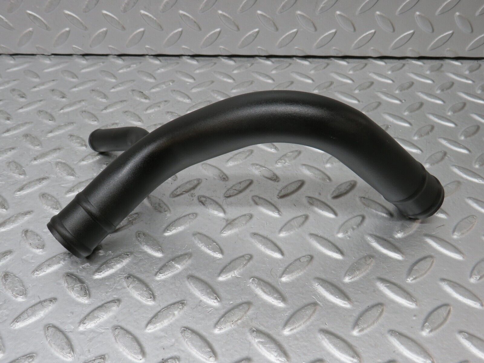 35478 Mercedes-Benz R107 280SL Cooling Hose Pipe