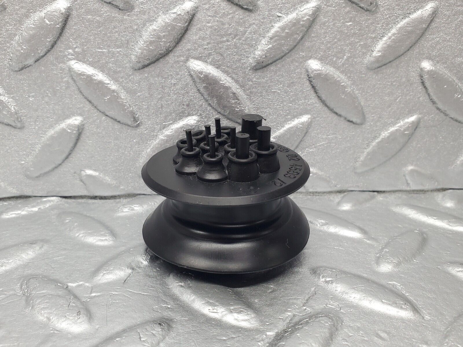 46912 Mercedes-Benz R129 320SL Coupe Firewall Rubber Grommet 0089971781