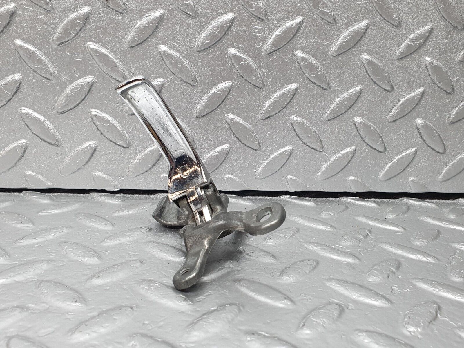 43109 Mercedes-Benz W108 280SE Rear Right Interior Door Handle Chrome 1157660219