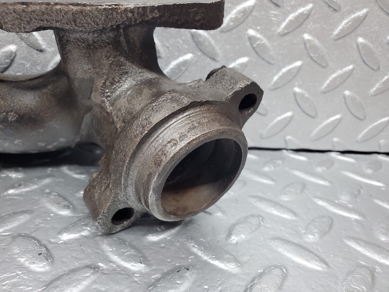 45184 Mercedes-Benz R129 300SL Coupe Exhaust Manifold 4-6 Cylinder 1031422202