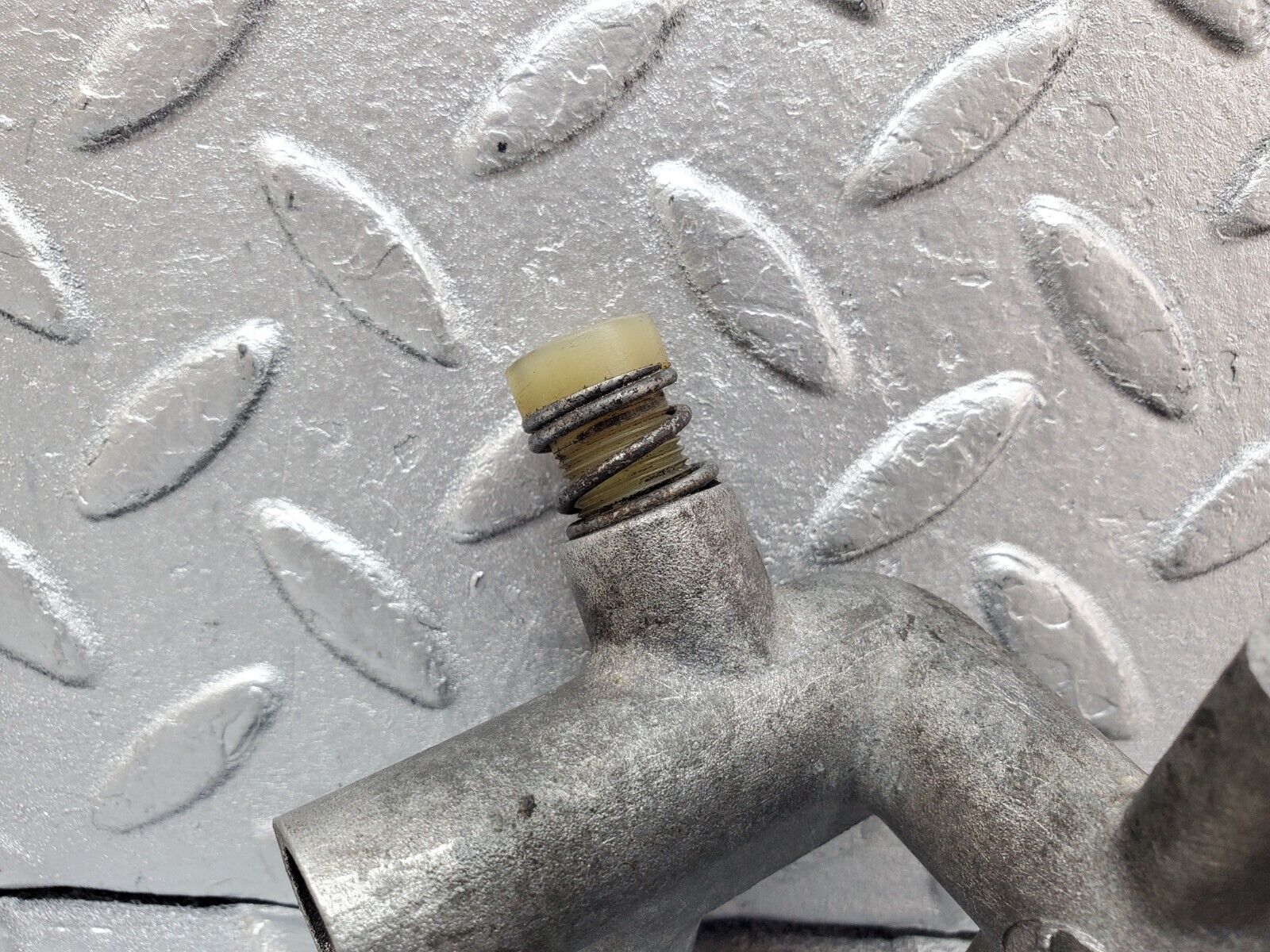 44403 Mercedes-Benz W123 280E Auxiliary Air Slide K-Jetronic 1100940412