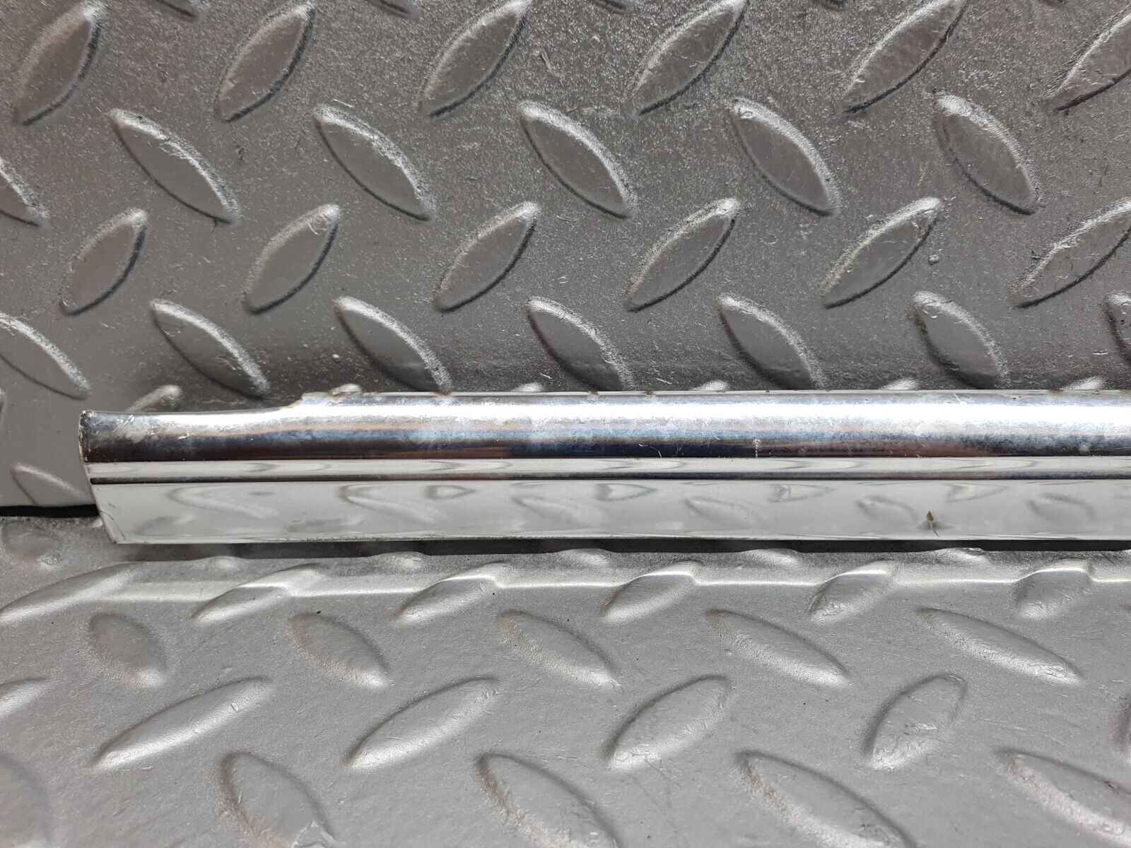 43464 Mercedes-Benz W108 280SE Rear Left Door Window Chrome Trim