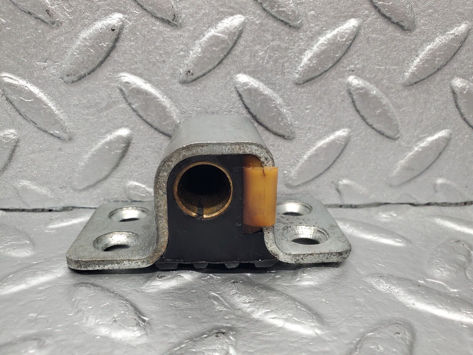 46475 Mercedes-Benz C123 280CE Coupe Right Door Lock Latch