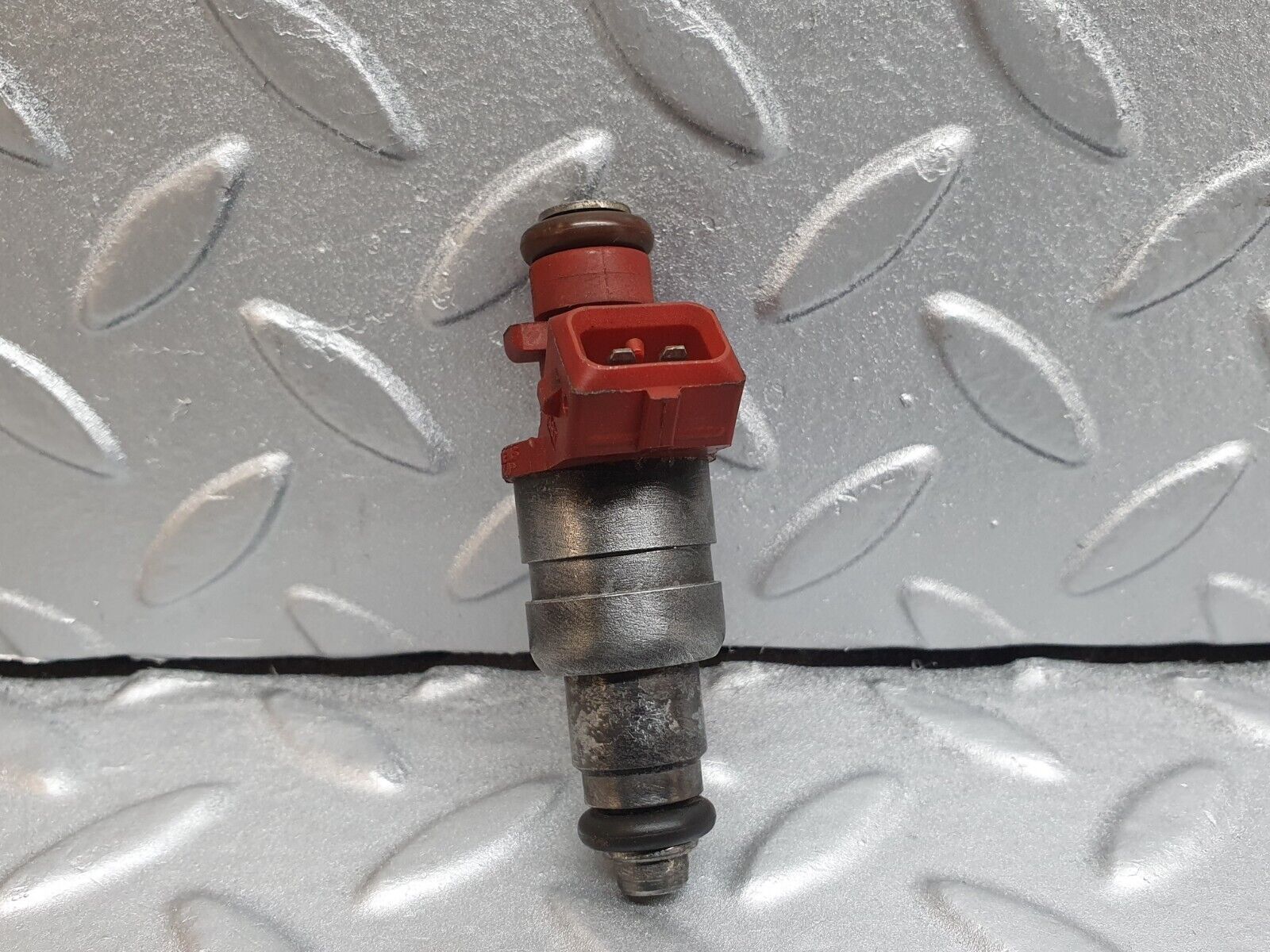 42056 Mercedes-Benz W202 C200 Fuel Injector Siemens 0000788523