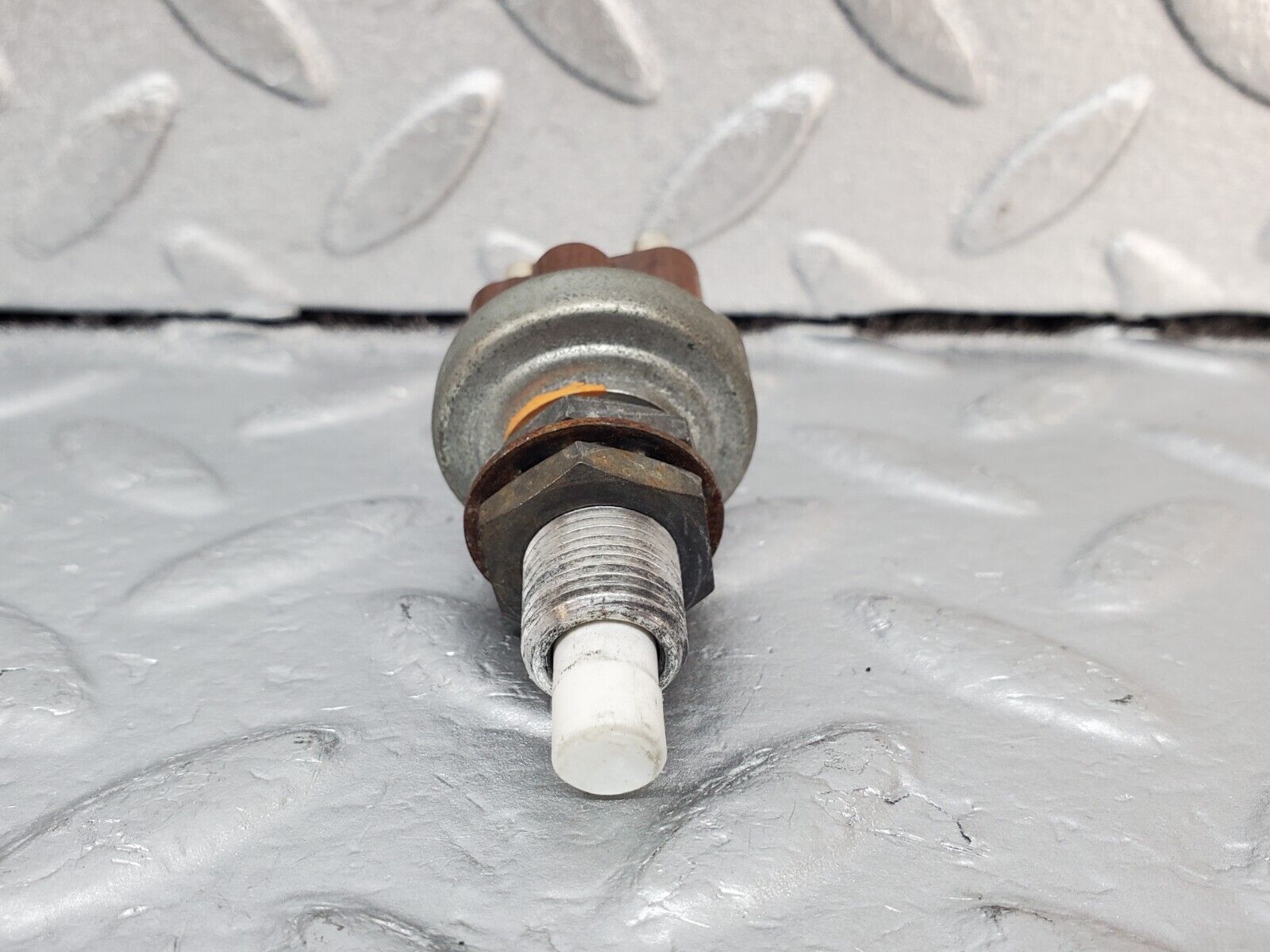 45677 Mercedes-Benz W126 420SE Brake Light Switch 190130