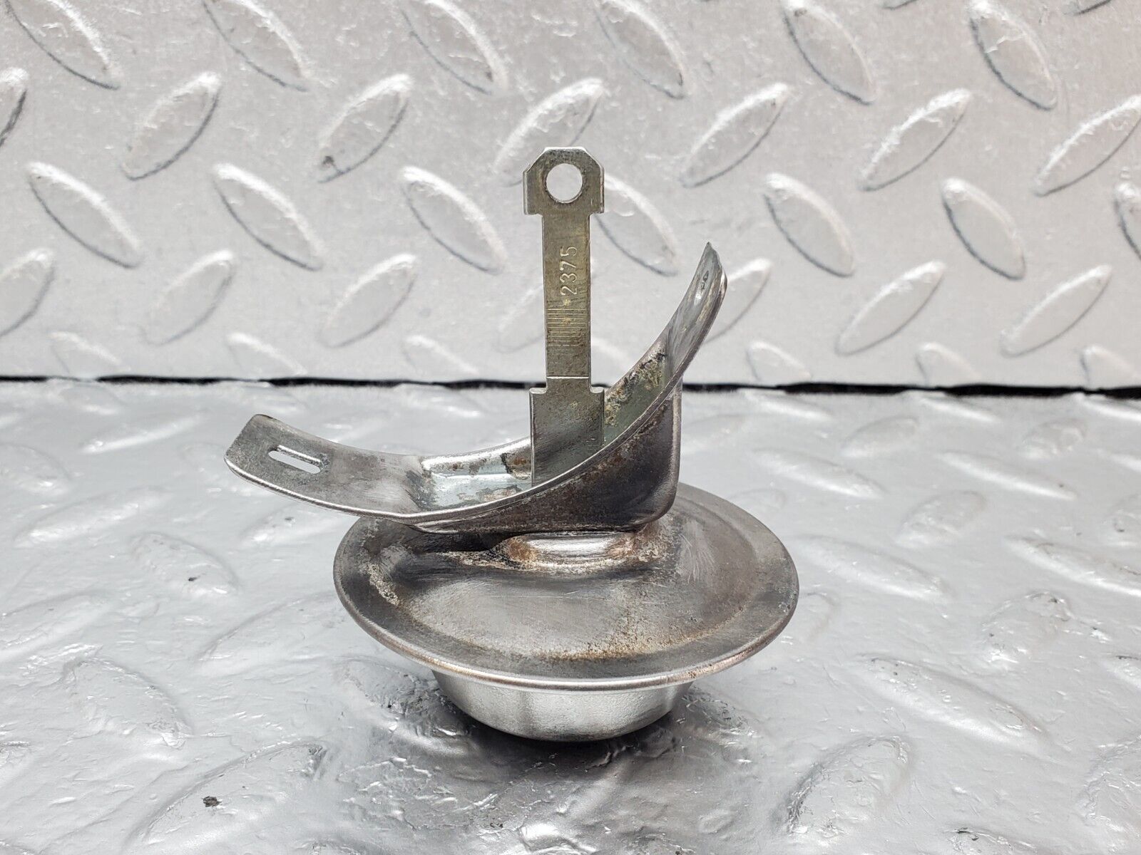 45427 Mercedes-Benz 280E M110.983 Ignition Distributor Vacuum Control Valve