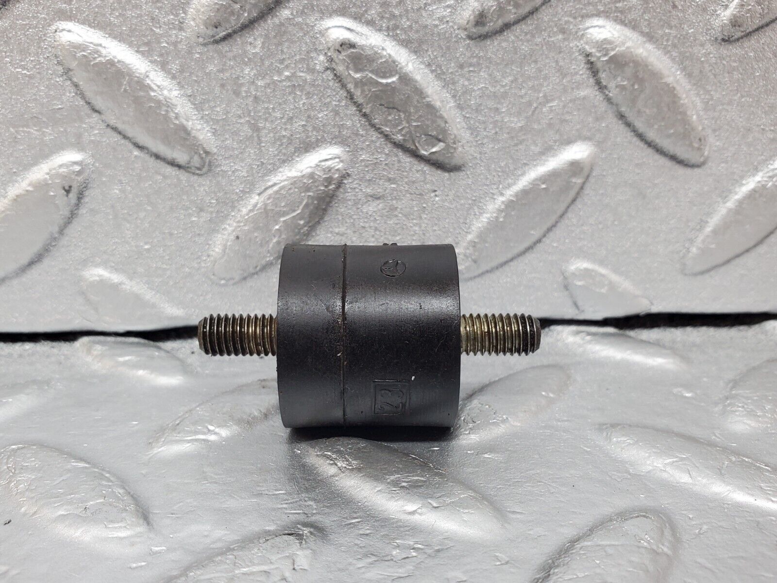 44464 Mercedes-Benz W123 280E Air Filter Box Housing Holder 2X