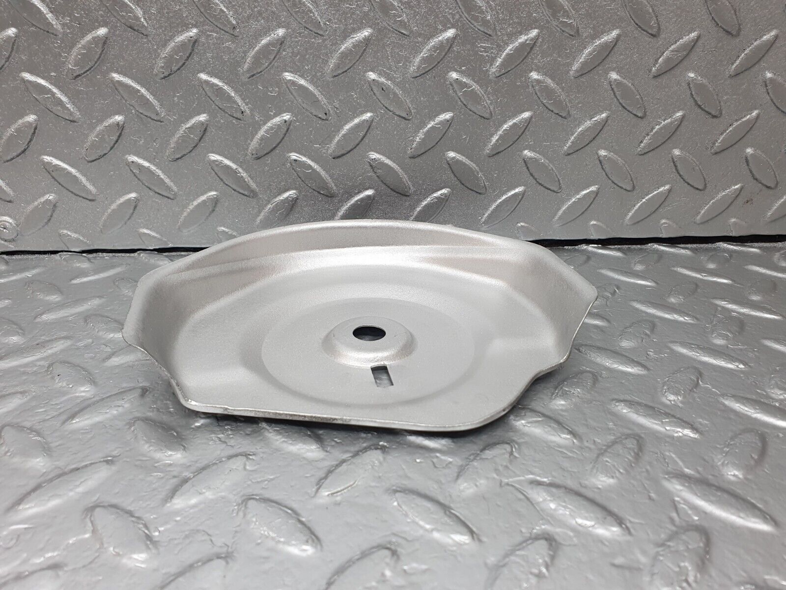 42558 Mercedes-Benz R129 320SL Coupe Engine Mount Bracket Heat Shield