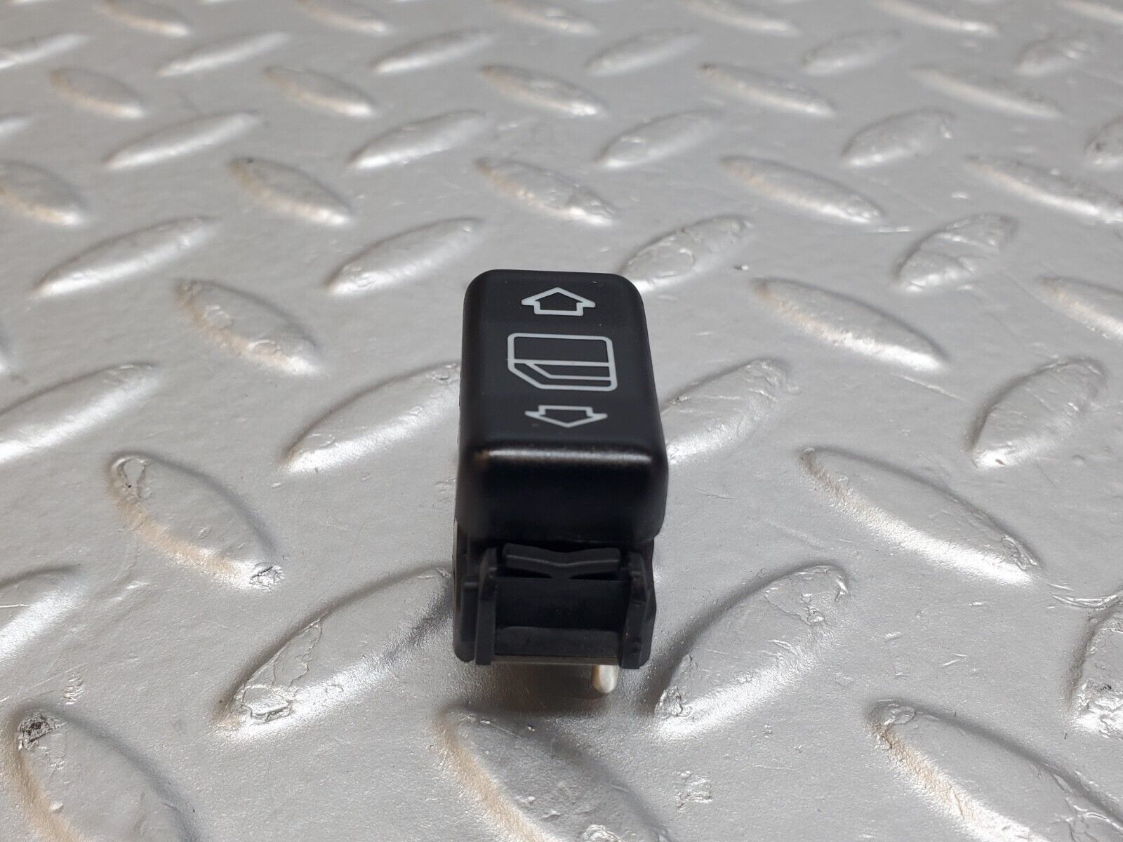 44714 Mercedes-Benz W124 220E Electric Window Switch Right Side 1248209410