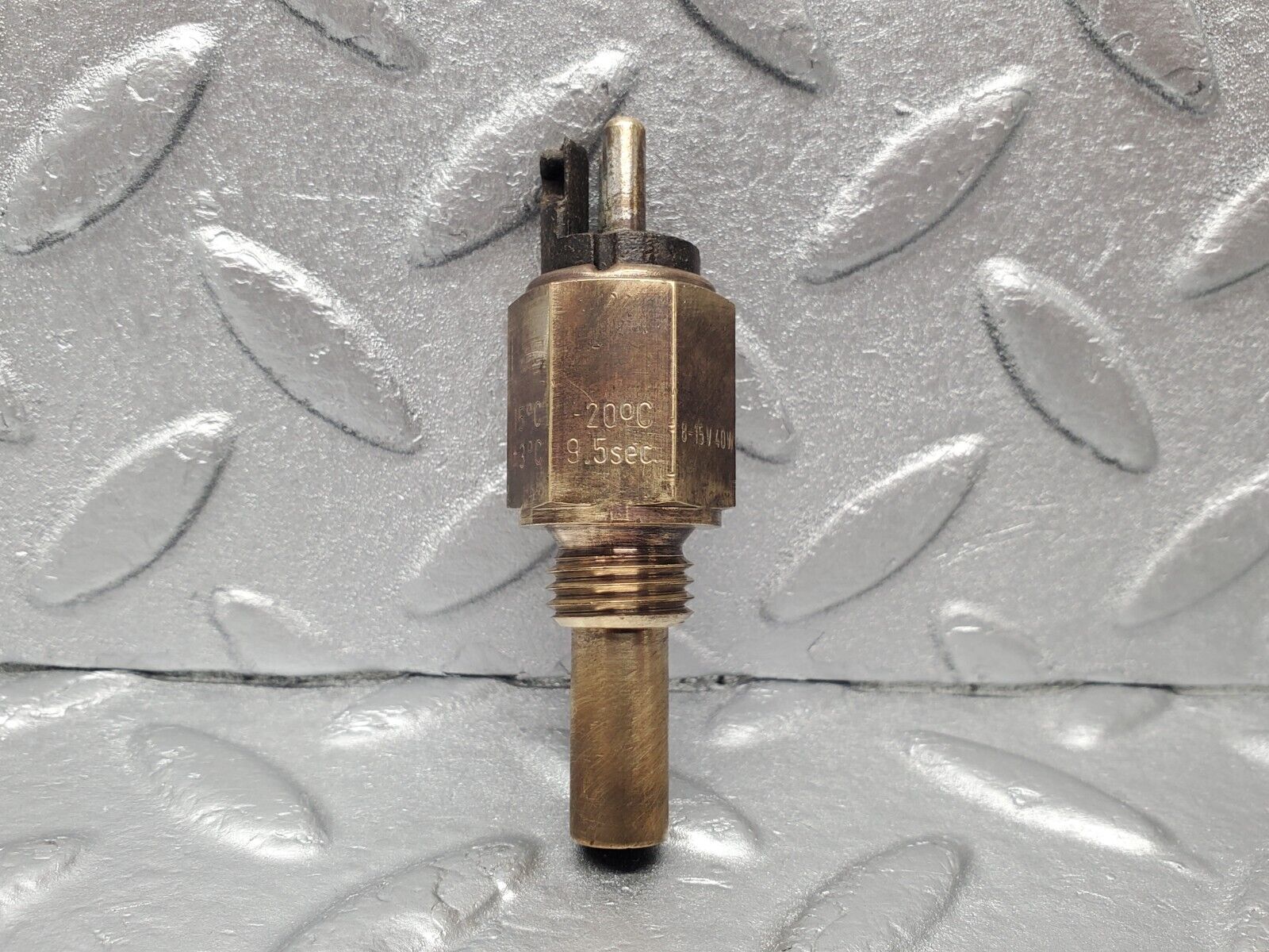 46581 Mercedes-Benz C123 280CE Coupe Coolant Temperature Sensor VDO