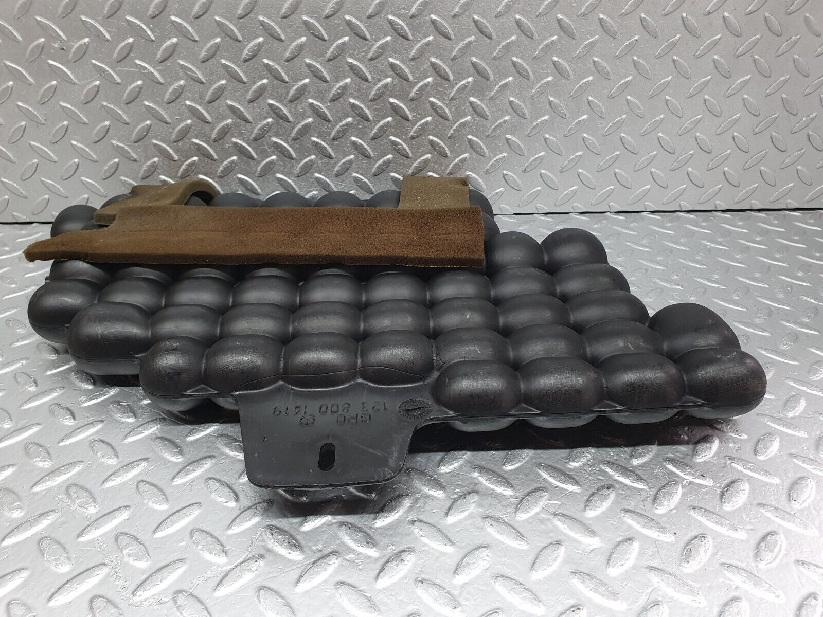 44127 Mercedes-Benz C123 230CE Coupe Vacuum Reservoir Tank 1238001419