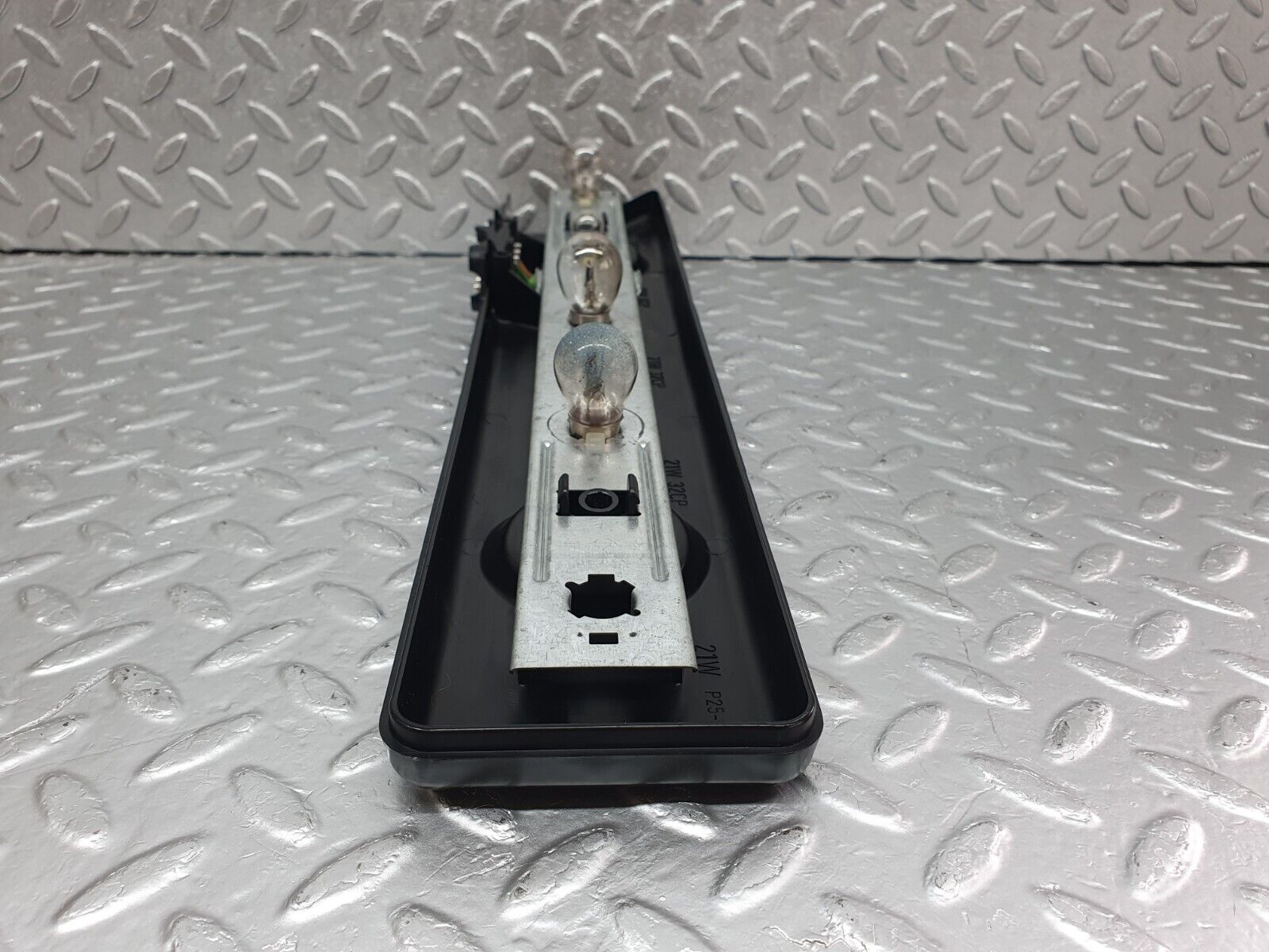 44129 Mercedes-Benz C123 230CE Coupe Tail Light Bulb Holder Left Side 22064L