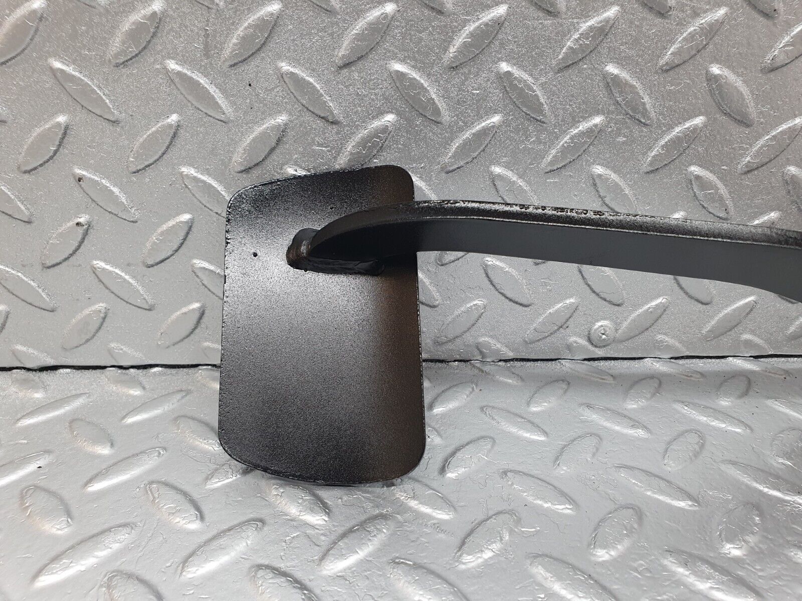 43596 Mercedes-Benz C126 380SEC Coupe Brake Pedal