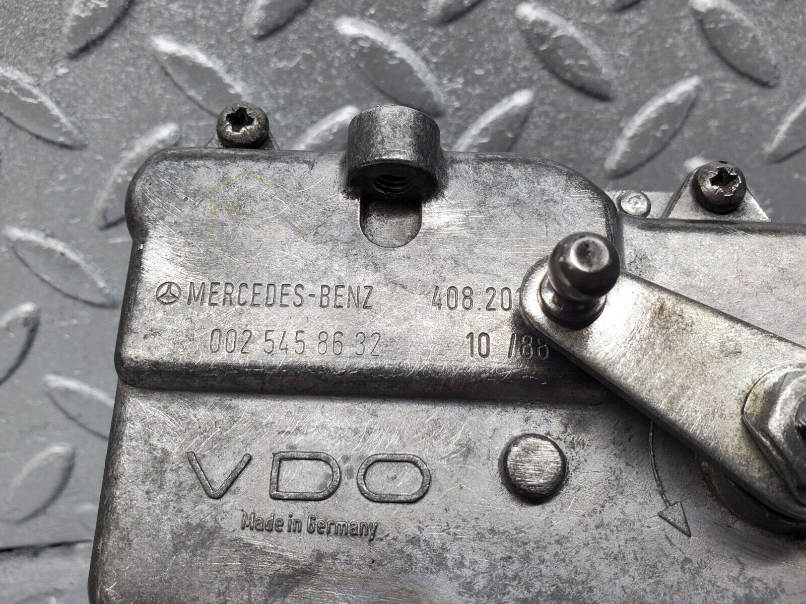 45954 Mercedes-Benz W126 420SE Cruise Control Module Unit VDO 0025458632