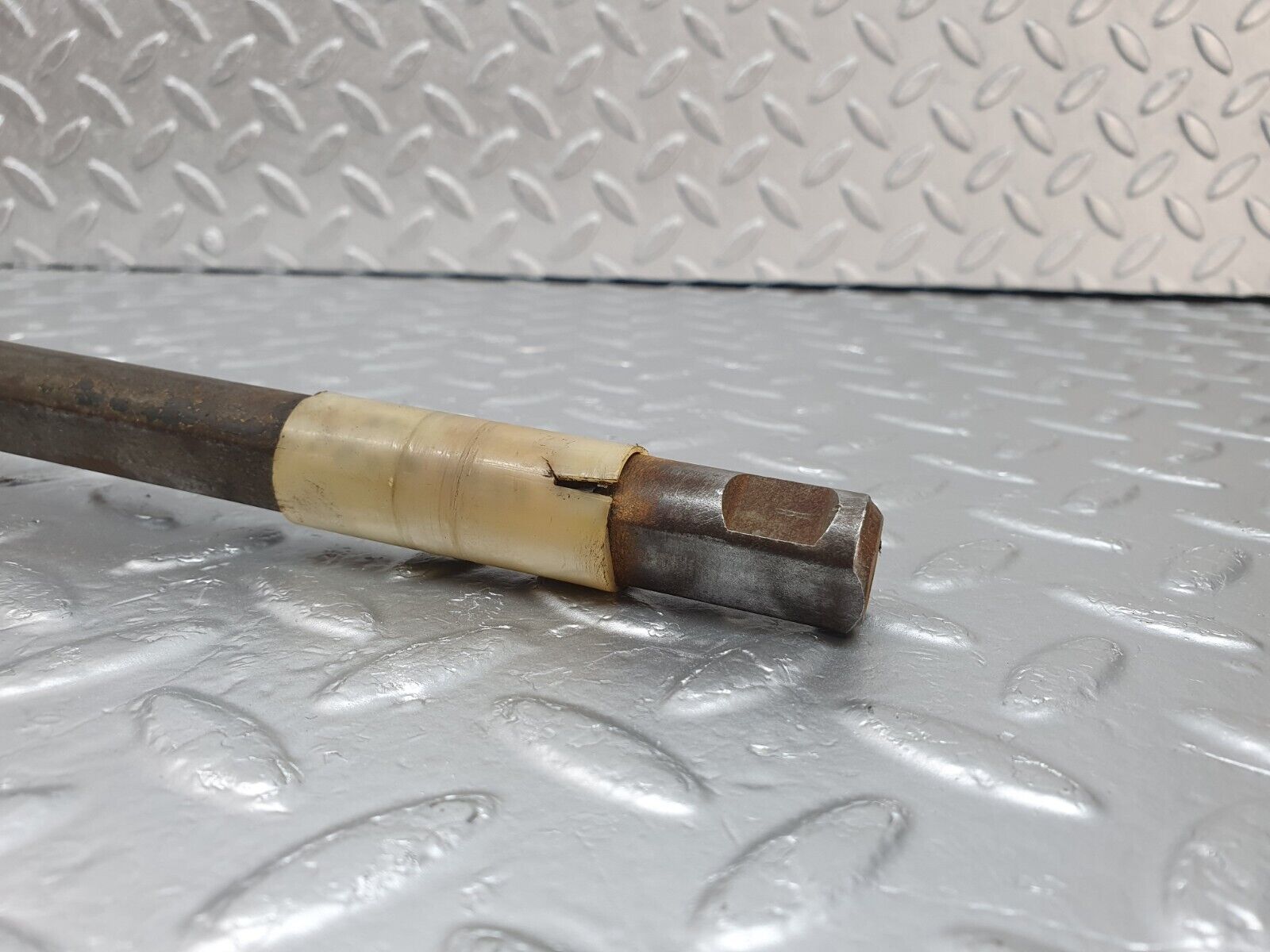 43226 Mercedes-Benz W108 280SE Steering Column Shaft 1154621735