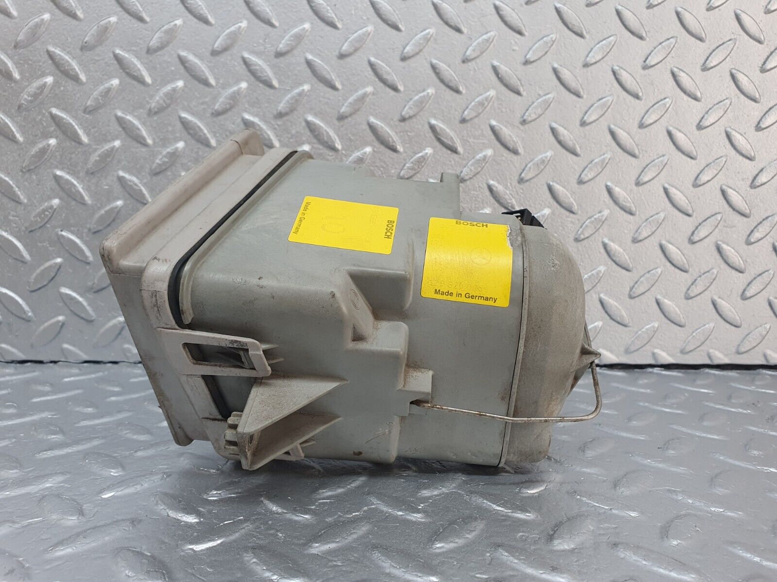 42455 Mercedes-Benz R129 320SL Coupe Front Right Fog Light No Lens Bosch 0305120002 1305230062