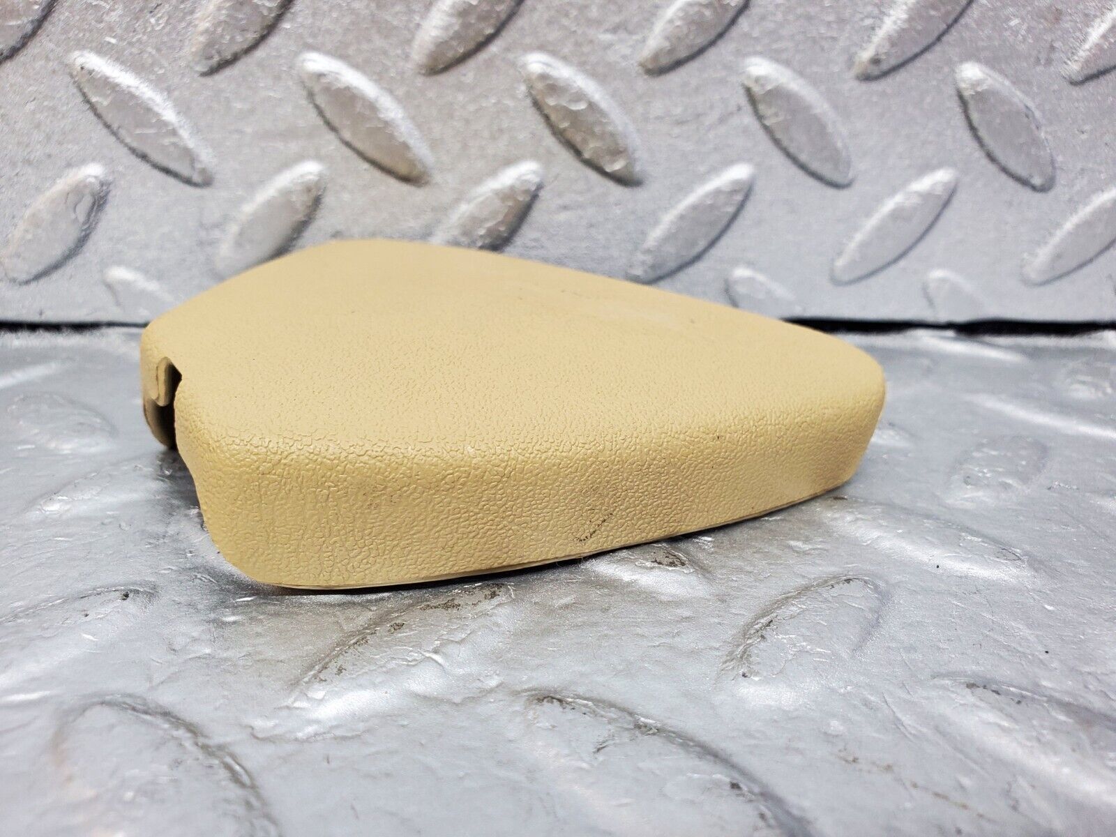 45971 Mercedes-Benz W126 420SE Front Seat Cover Trim Beige 1269181730