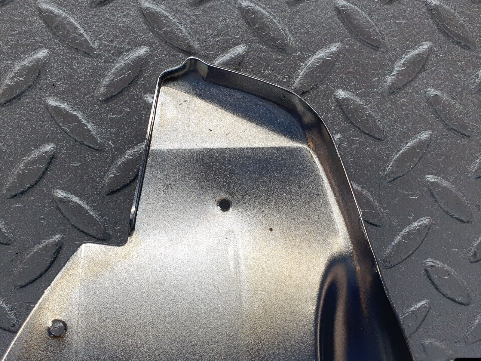 43966 Mercedes-Benz C123 230CE Coupe B Pillar Chrome Cover Plate Left Side