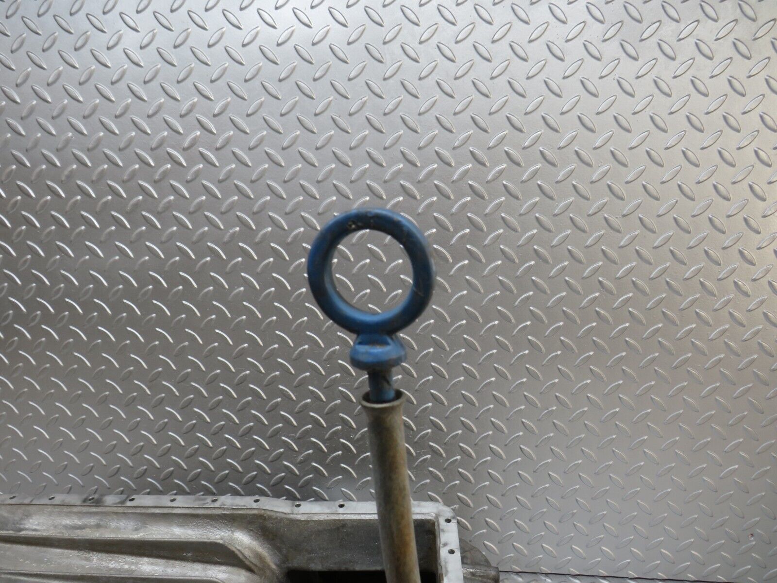 32845 Mercedes-Benz C107 R107 350 V8 Oil Pan Oil Sump 1160102913