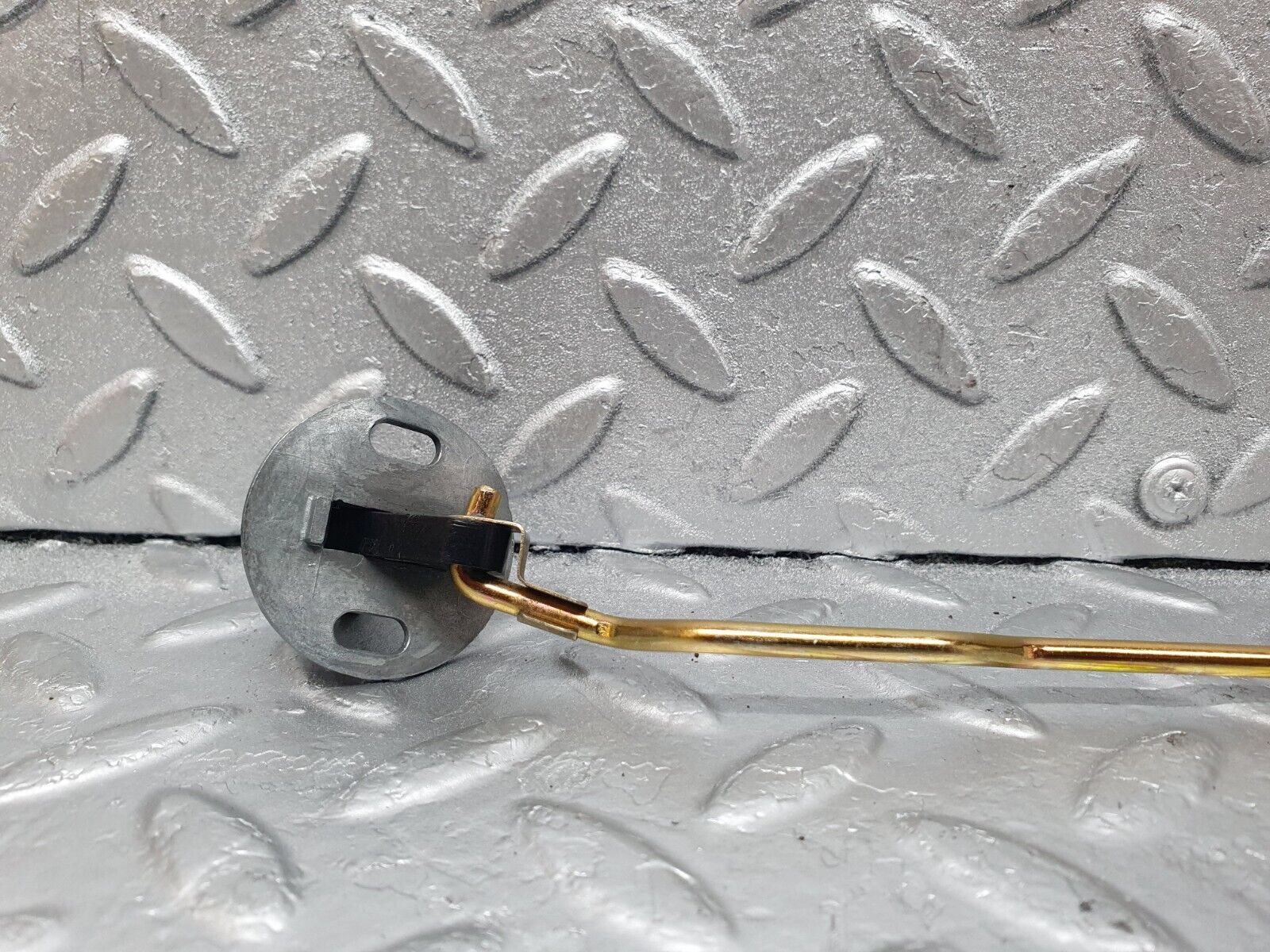 43993 Mercedes-Benz C123 230CE Coupe Door Lock Handle Left Side