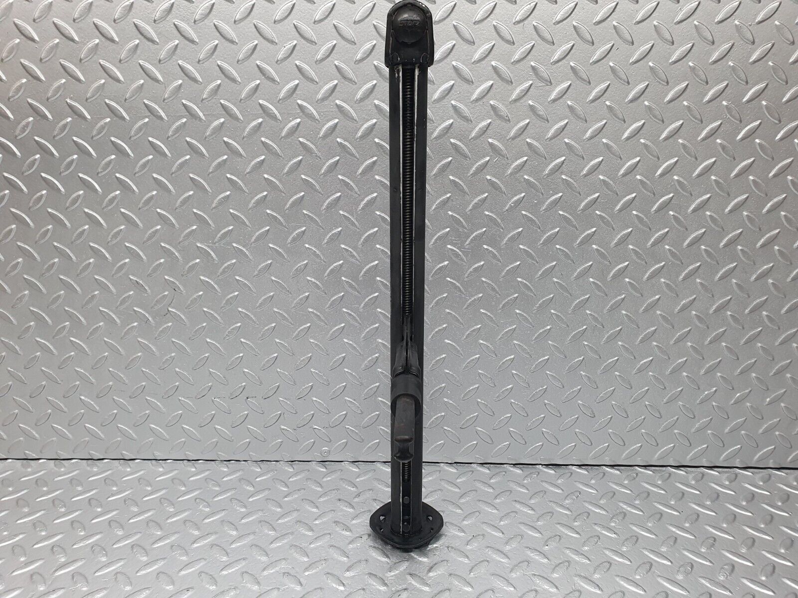 41785 Mercedes-Benz W202 C200 Car Jack 2105830115