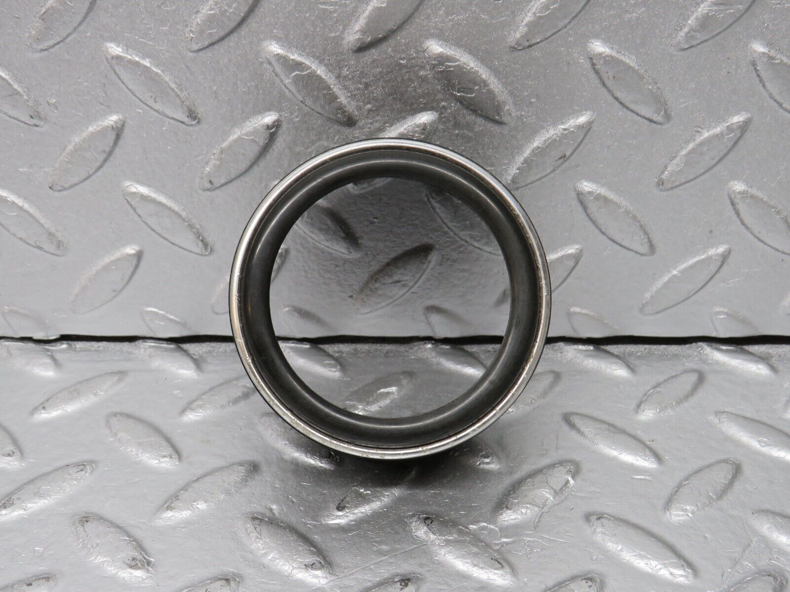 39184 Mercedes-Benz R107 500SL Dashboard Air Vent Chrome Bezel