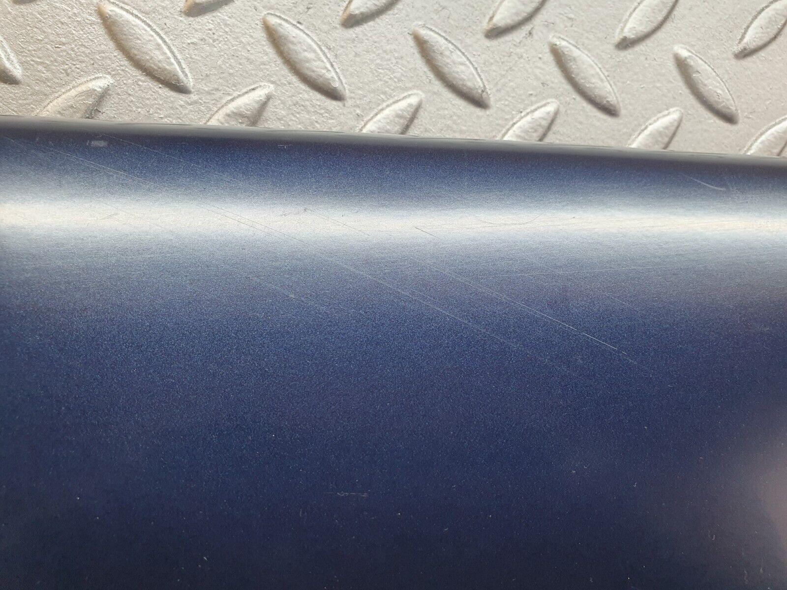 42177 Mercedes-Benz R129 320SL Coupe Right Door Lower Moulding Trim 1296900440