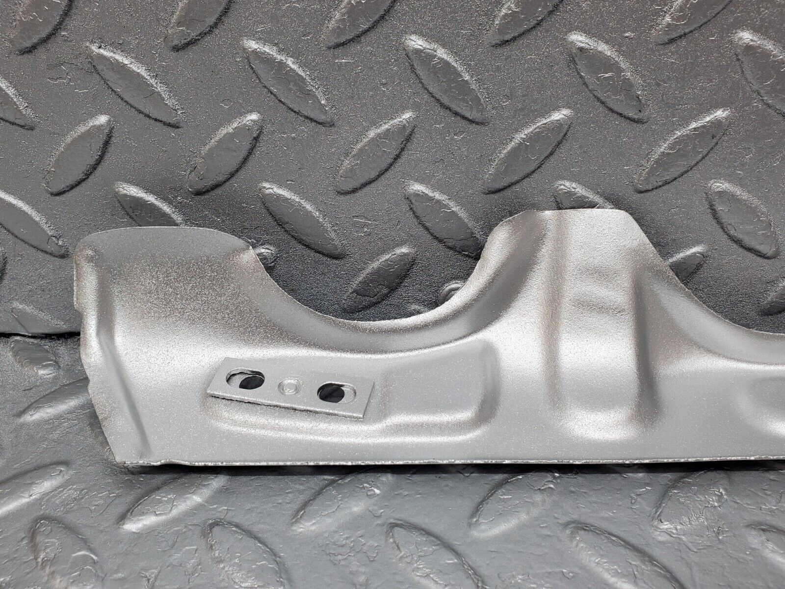 45901 Mercedes-Benz W126 420SE Exhaust Manifold Heat Shield