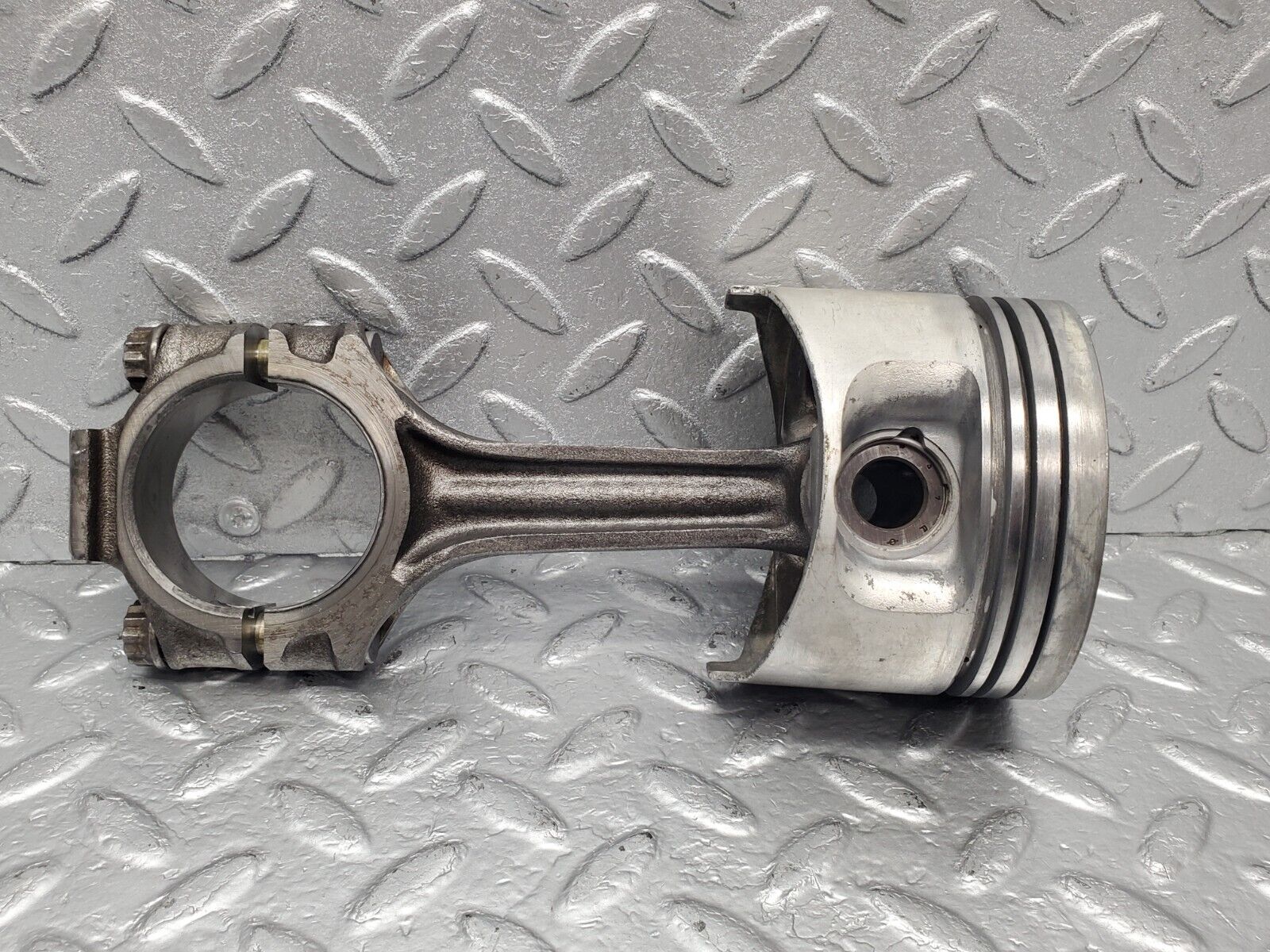 46287 Mercedes-Benz W126 420SE Piston With Connecting Rod 92.010mm