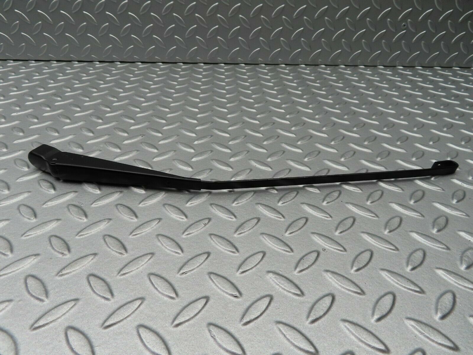 5167 Mercedes-Benz R107 350SL Wiper Arm Right