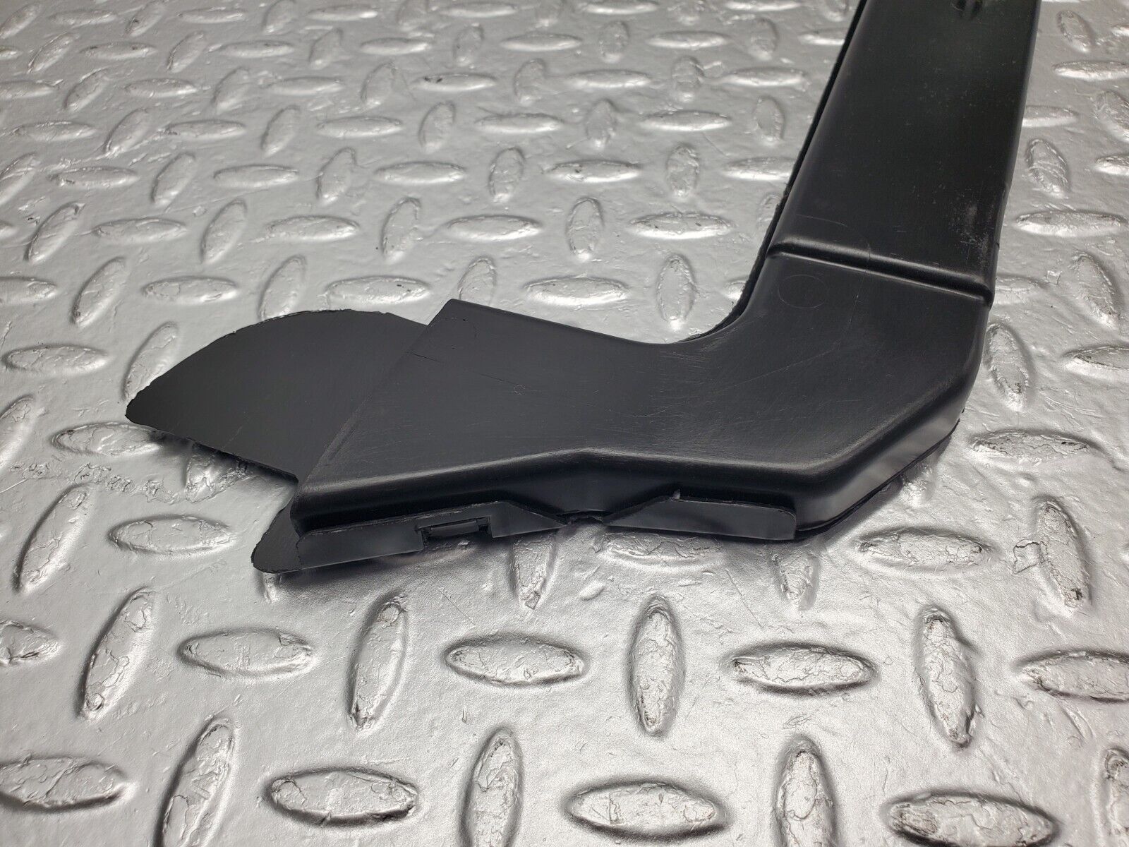 46896 Mercedes-Benz R129 320SL Coupe Left Door Sill Cable Channel 1298210736