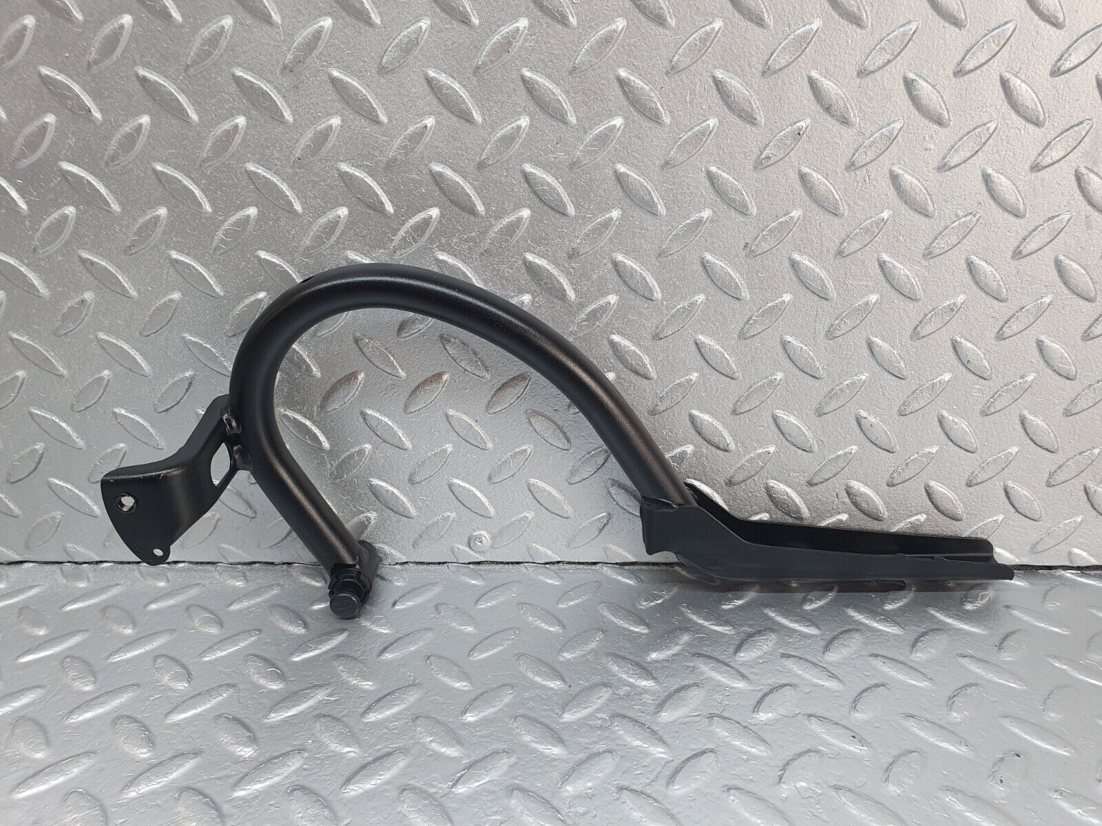 42839 Mercedes-Benz W201 190 2.0L Trunk Lid Hinge Right Side