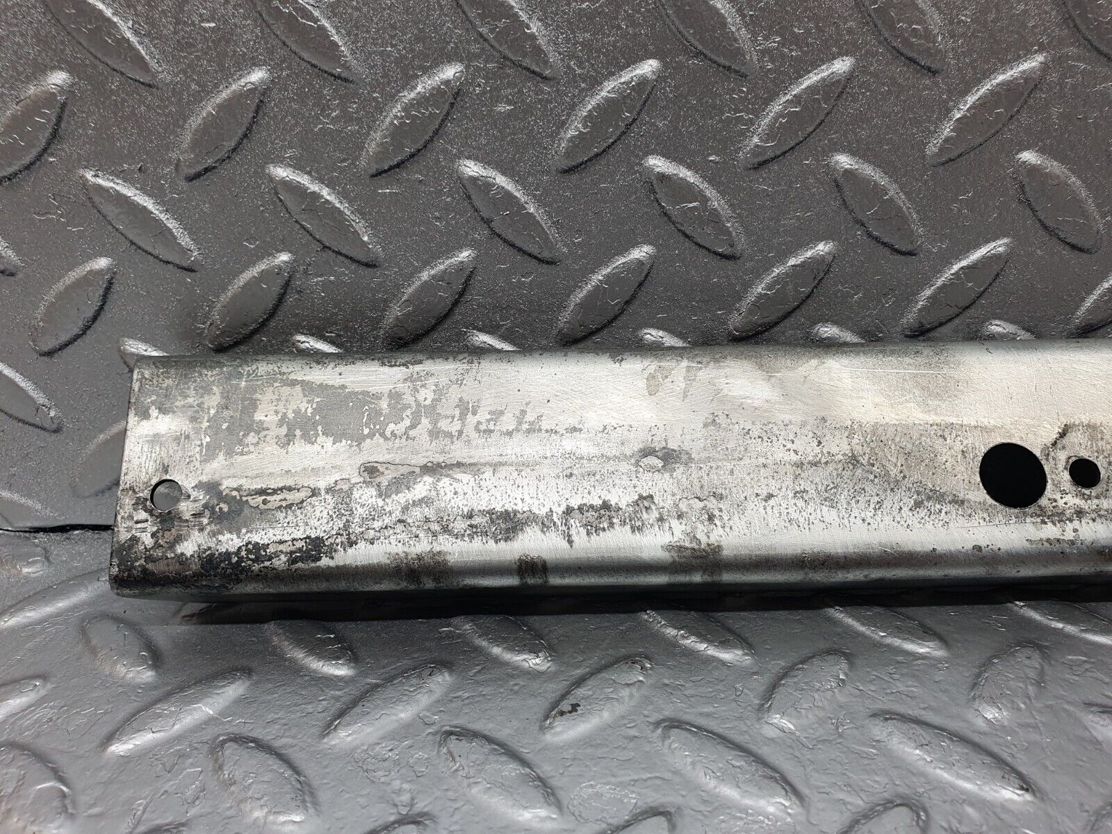 43333 Mercedes-Benz W108 280SE Front Right Seat Rail Channel