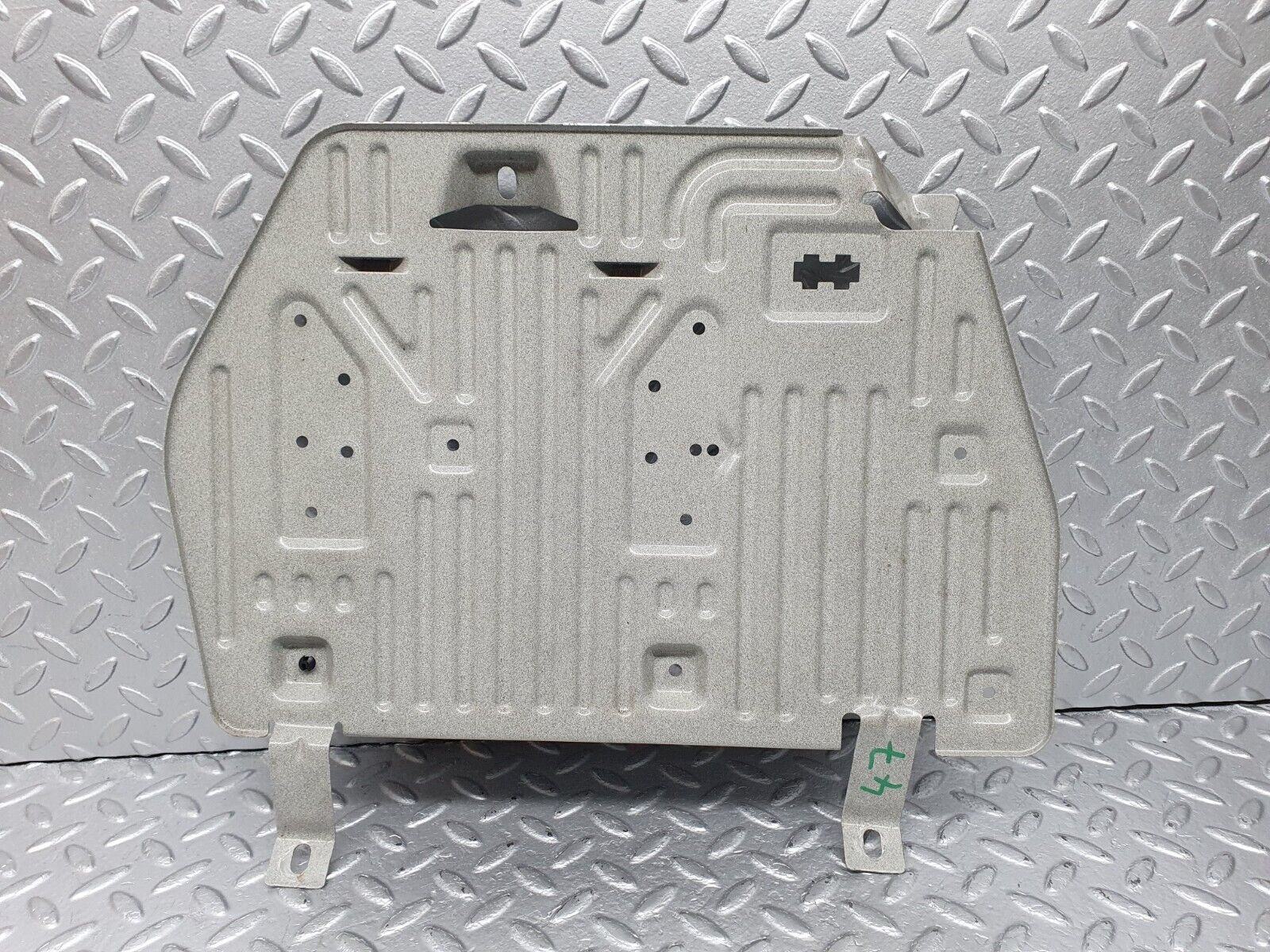 41933 Mercedes-Benz W202 C200 Front Left Floor Cover