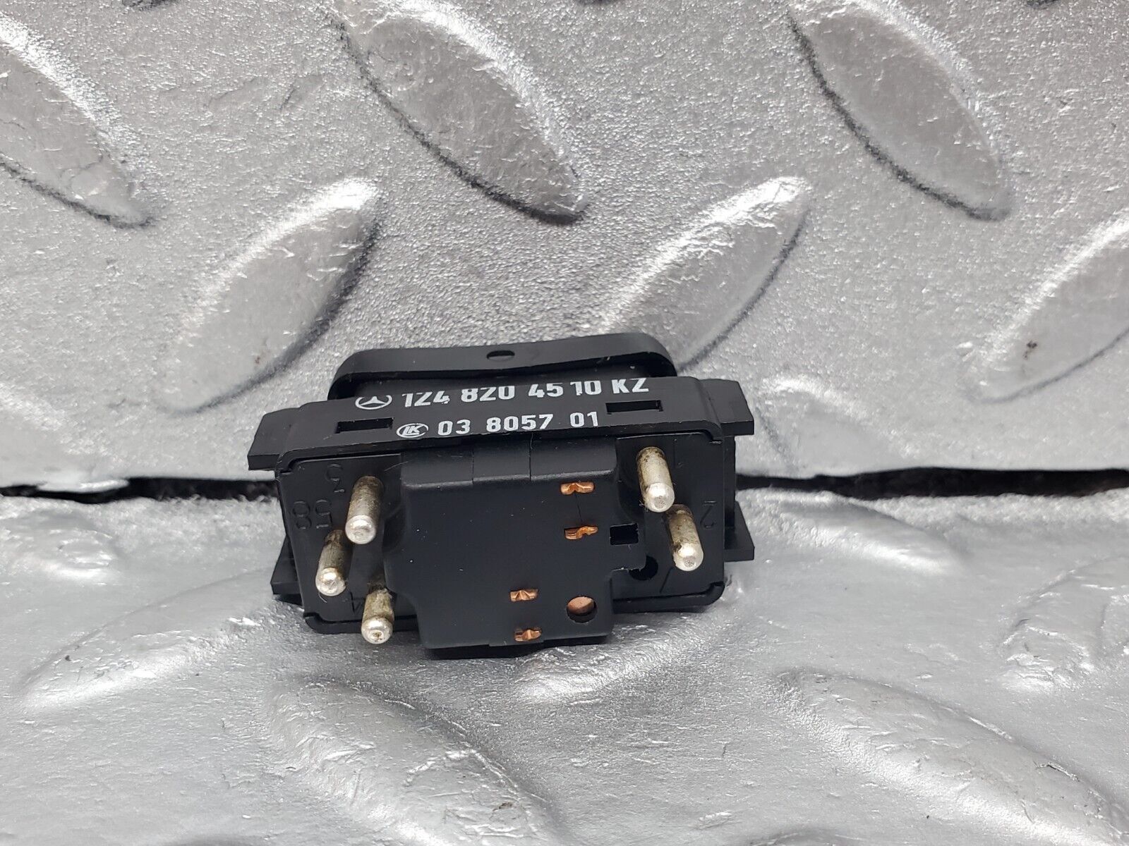 45657 Mercedes-Benz W126 420SE Electric Window Switch Right 1248204510