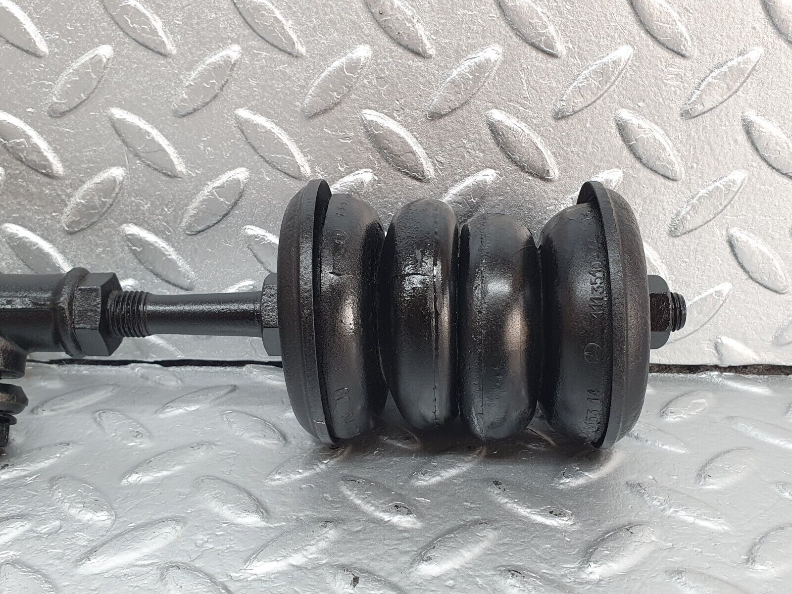 43142 Mercedes-Benz W108 280SE Strut Rear Axle Mount 1113510240 1113510340 1113510444