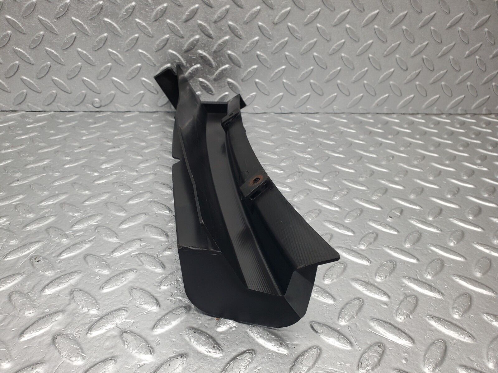 46892 Mercedes-Benz R129 320SL Coupe Windscreen Drain Channel Left Side 1298310536