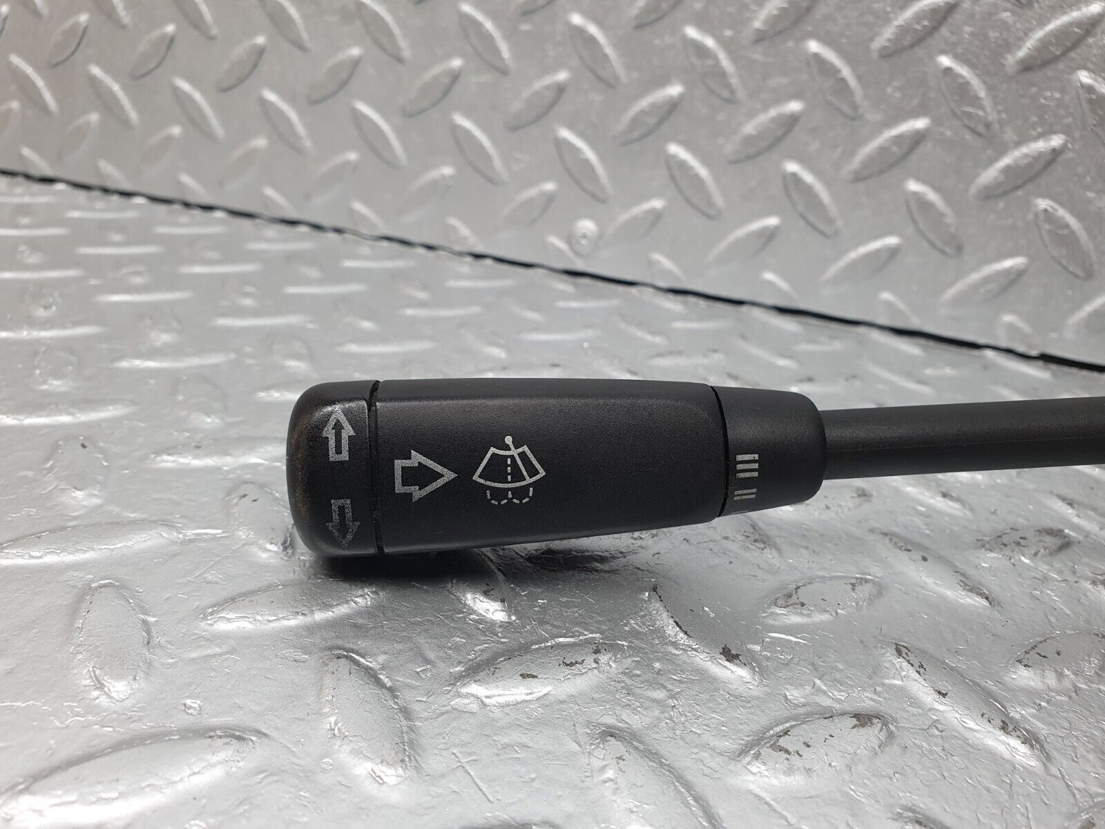 41607 Mercedes-Benz W124 200E Indicator Wiper Stalk 1245450224