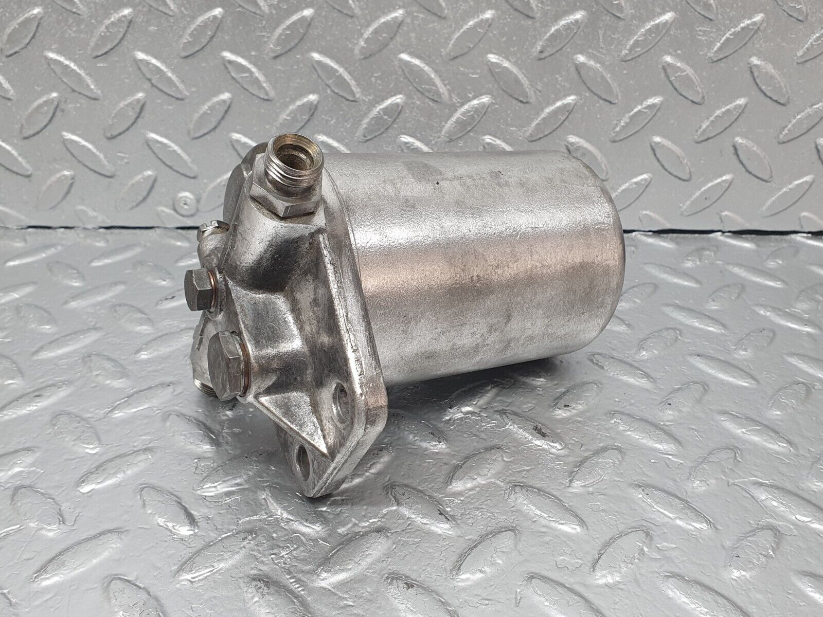 43343 Mercedes-Benz W108 280SE Fuel Filter Housing 0450108003