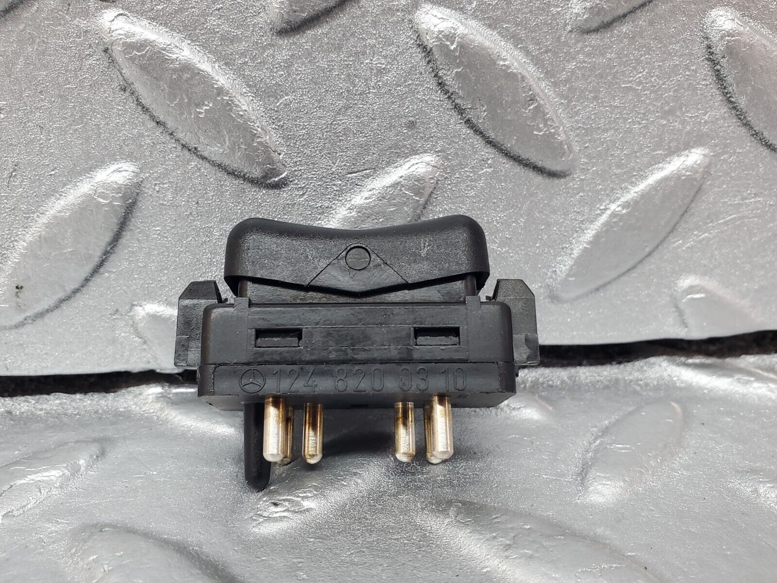 45651 Mercedes-Benz W126 420SE Heated Seat Switch 1248200310