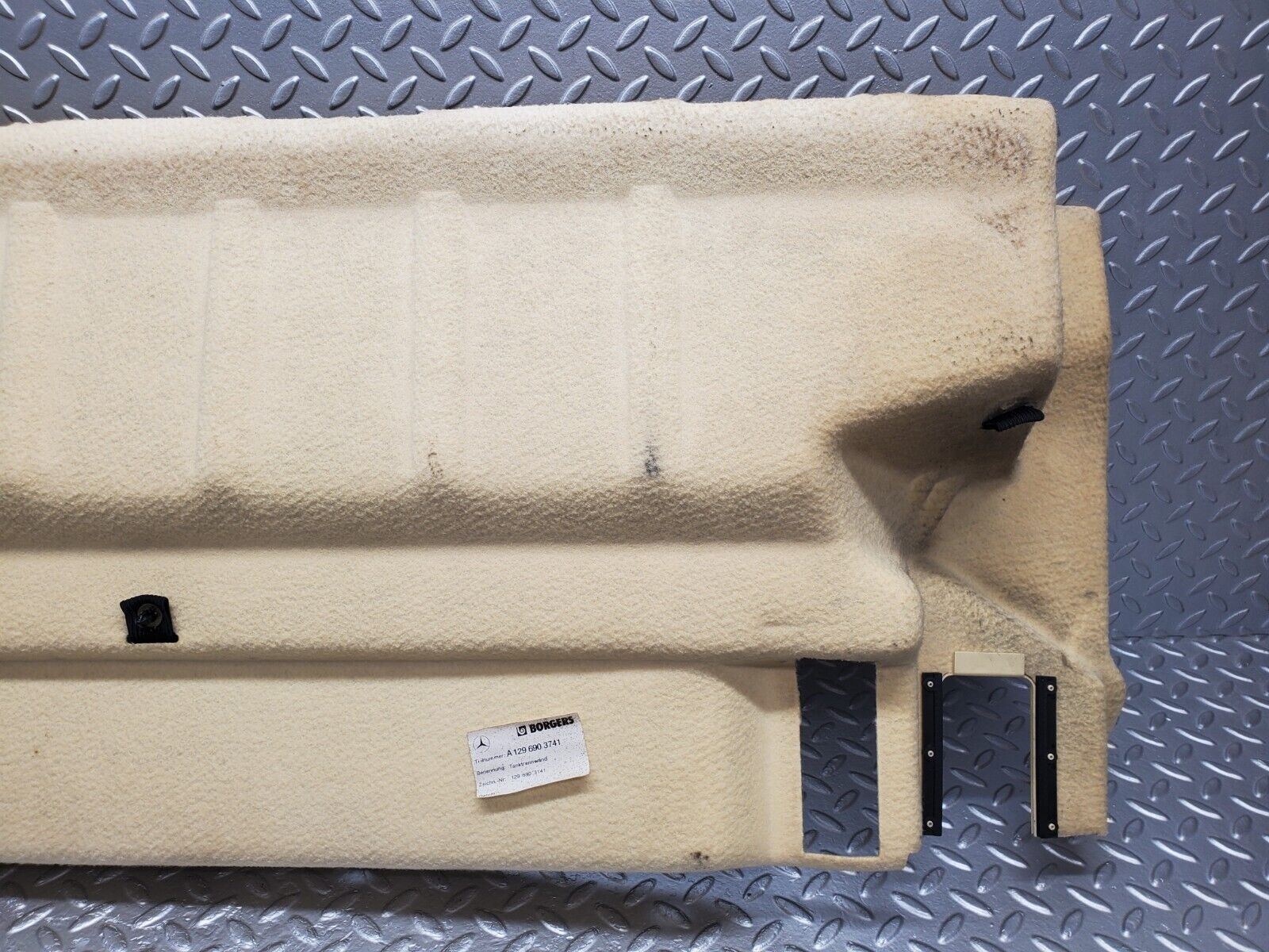 46862 Mercedes-Benz R129 320SL Coupe Fuel Tank Cover Plate Carpet Beige 1296903741